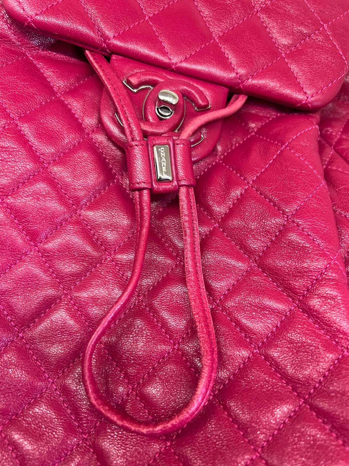 Chanel Pre-loved Bag Very good condition Size ONE SIZE - 7 Thumbnail