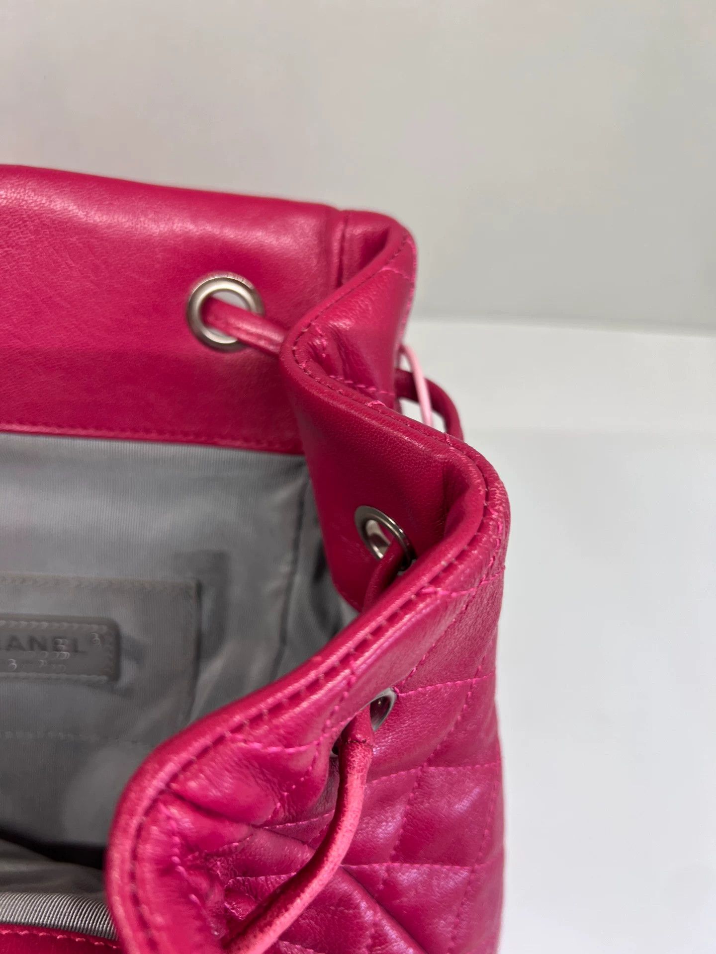 Chanel Pre-loved Bag Very good condition Size ONE SIZE - 8 Thumbnail