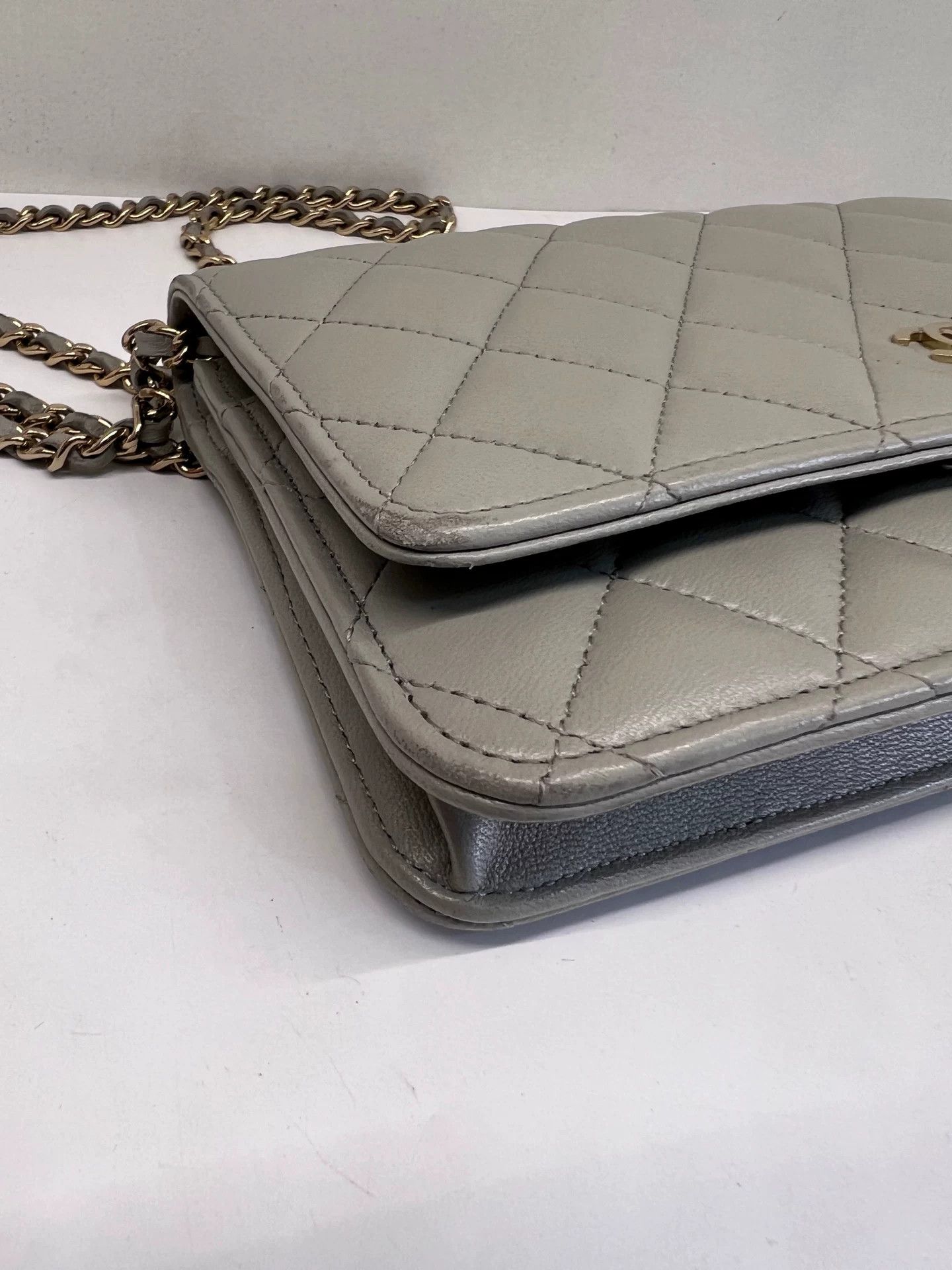 Chanel Pre-loved Bag Very good condition Size ONE SIZE - 4 Thumbnail