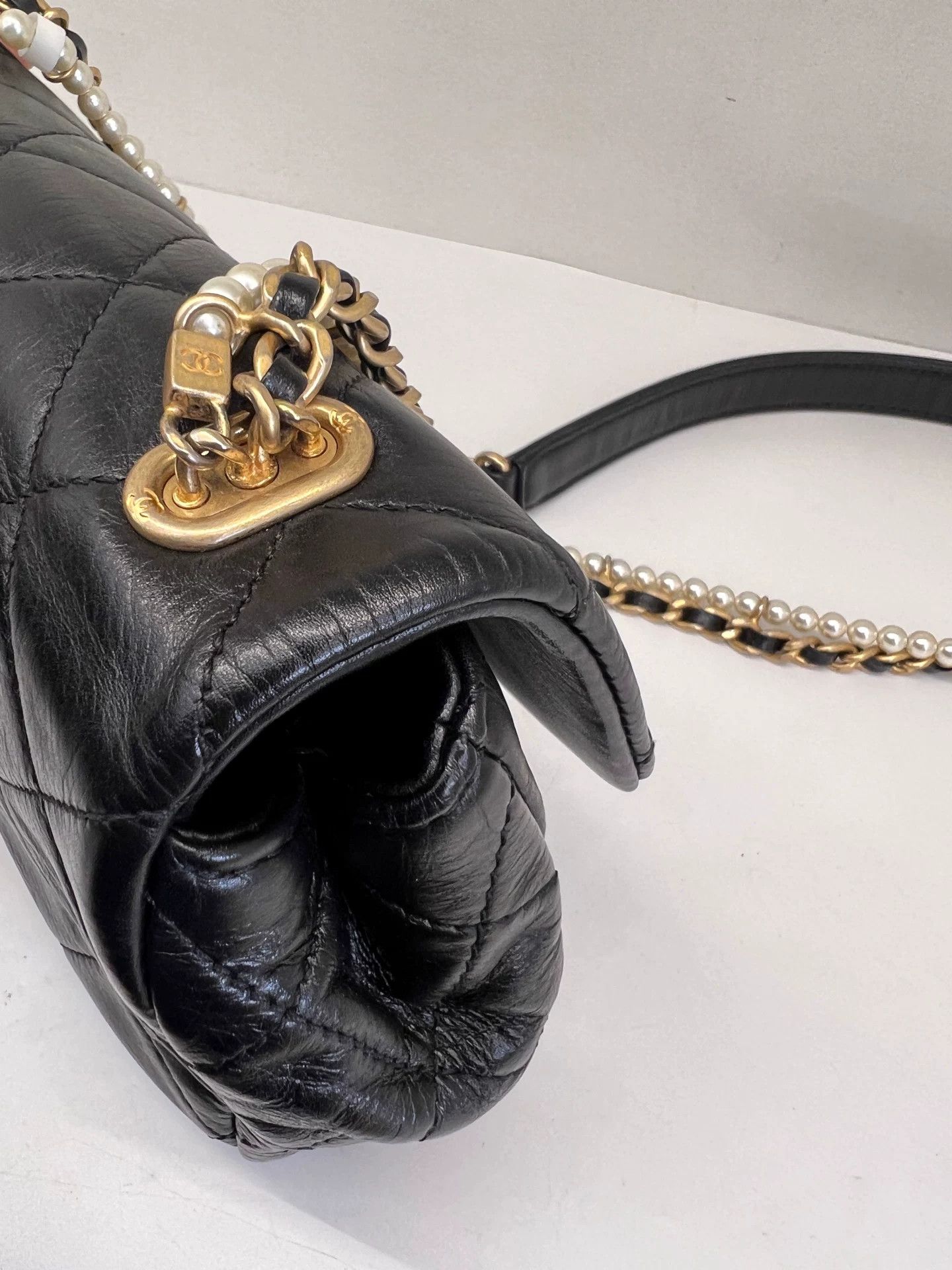 Chanel Pre-loved Bag Very good condition Size ONE SIZE - 9 Thumbnail