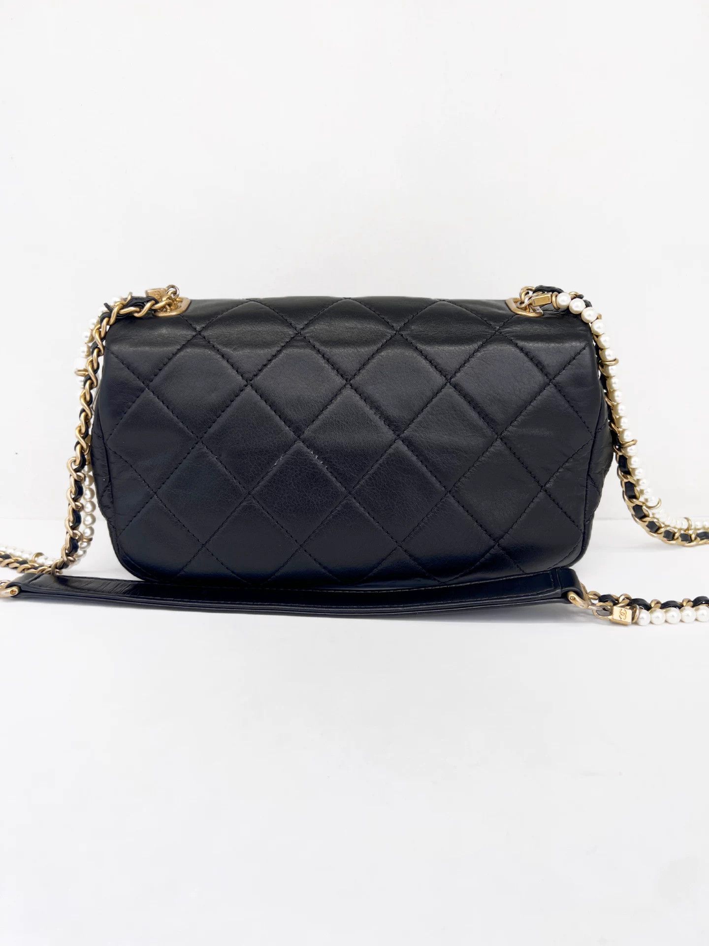 Chanel Pre-loved Bag Very good condition Size ONE SIZE - 2 Thumbnail