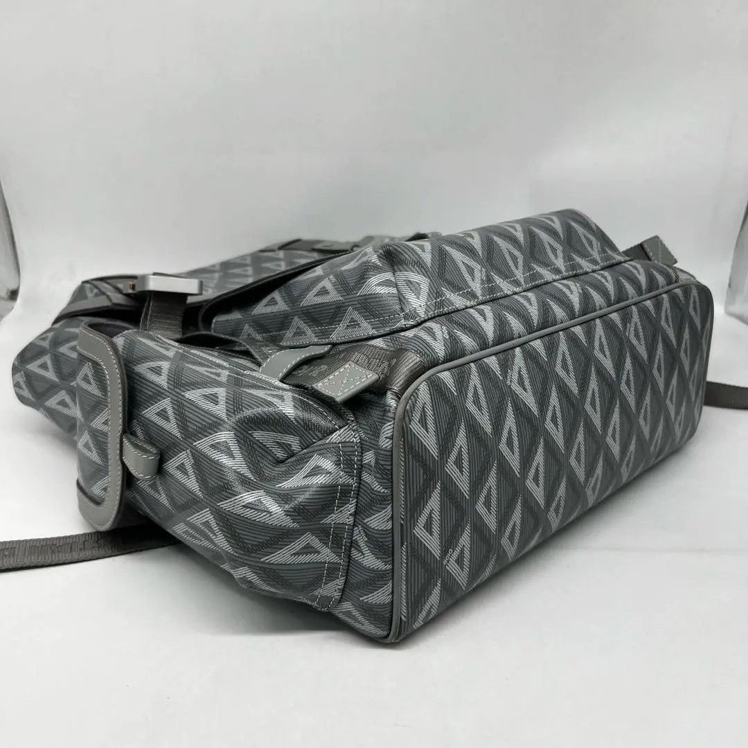 Dior Pre-loved Bag Very good condition Size ONE SIZE - 7 Thumbnail