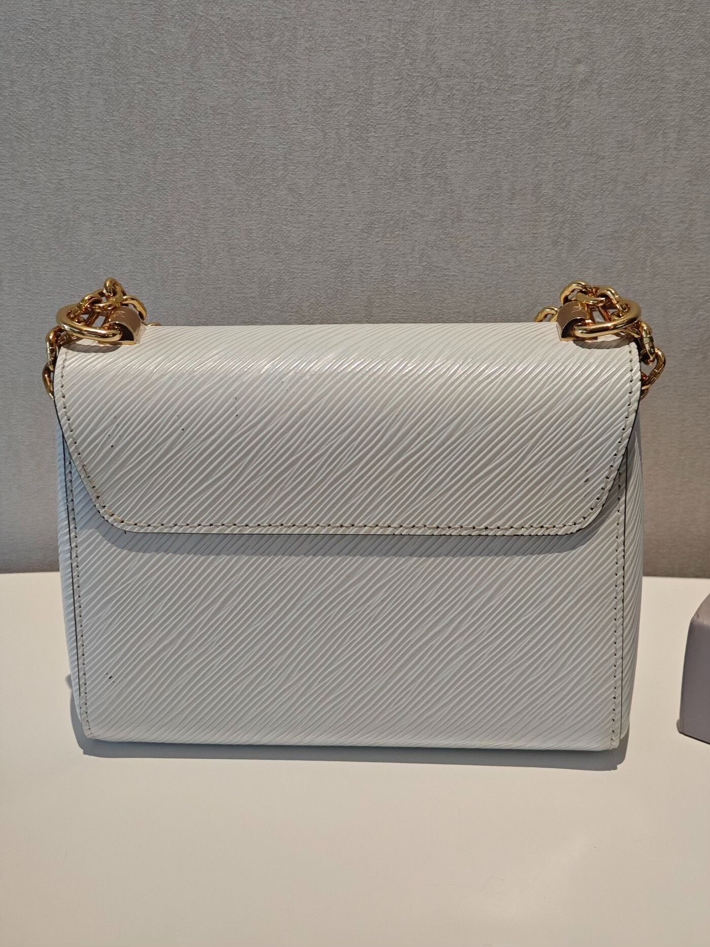 Louis Vuitton Pre-loved Bag Very good condition Size ONE SIZE - 3 Thumbnail