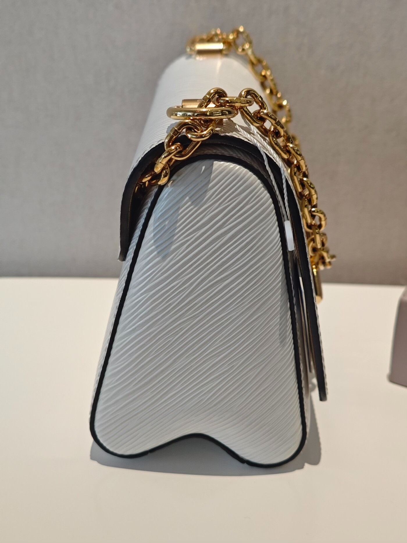 Louis Vuitton Pre-loved Bag Very good condition Size ONE SIZE - 2 Thumbnail