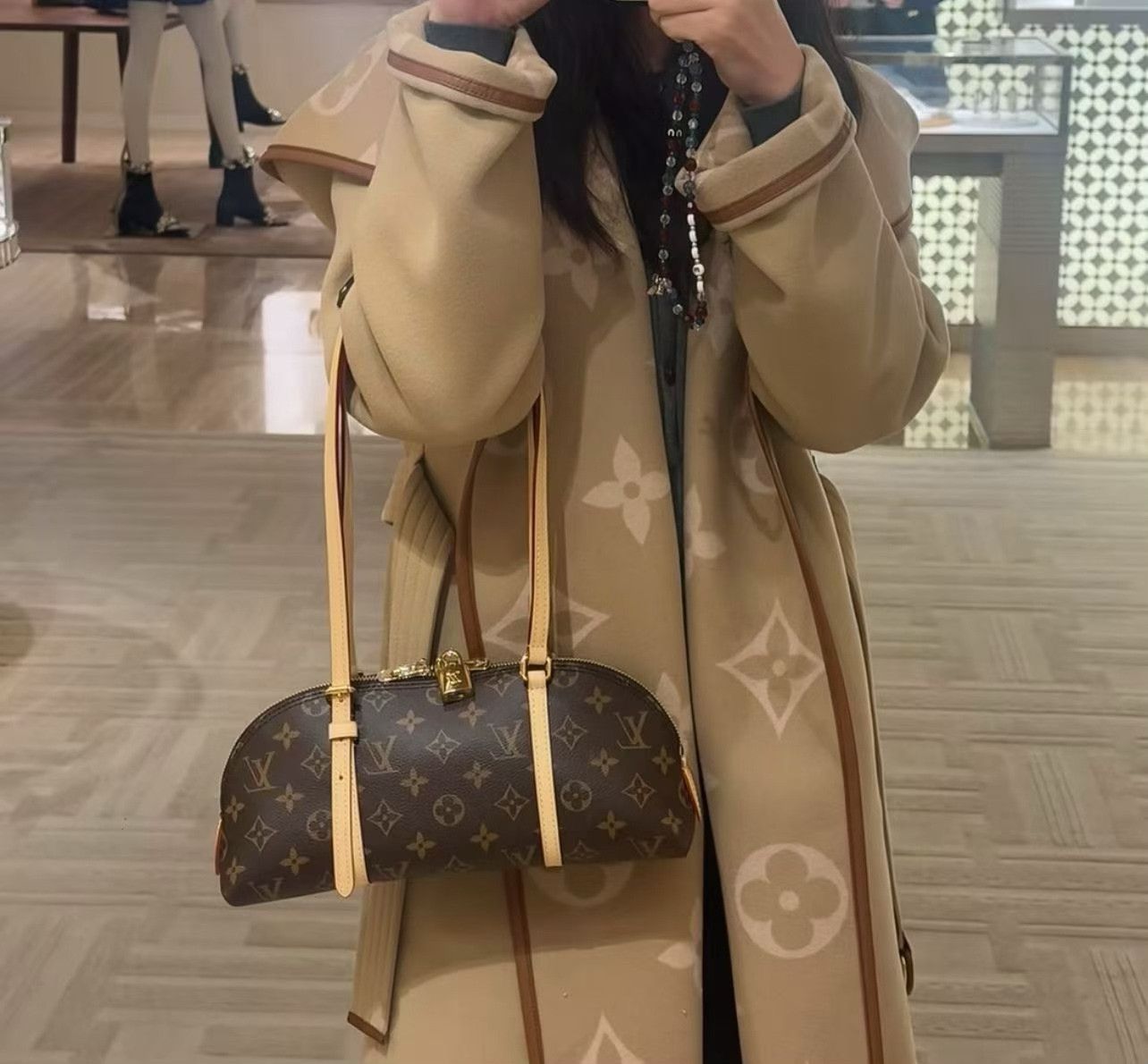 Louis Vuitton Pre-loved Bag Brand new condition Size ONE SIZE - 9 Thumbnail
