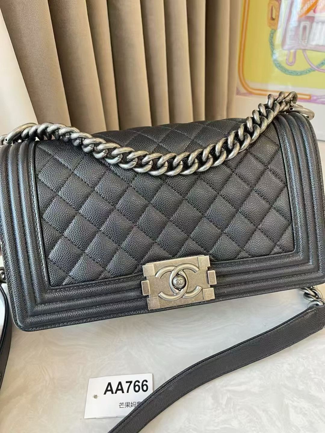 Chanel Pre-loved Bag Very good condition Size ONE SIZE - 2 Thumbnail