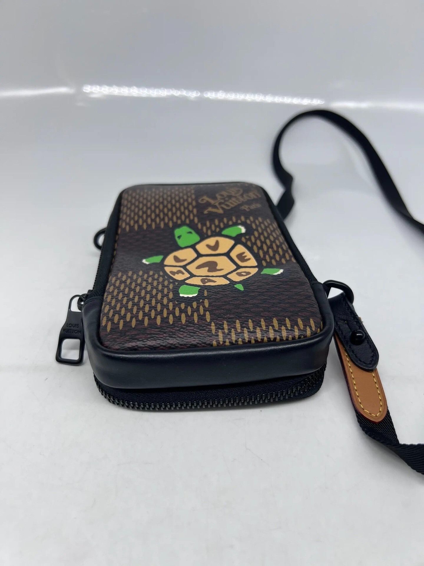 Louis Vuitton Pre-loved Bag Very good condition Size ONE SIZE - 9 Thumbnail