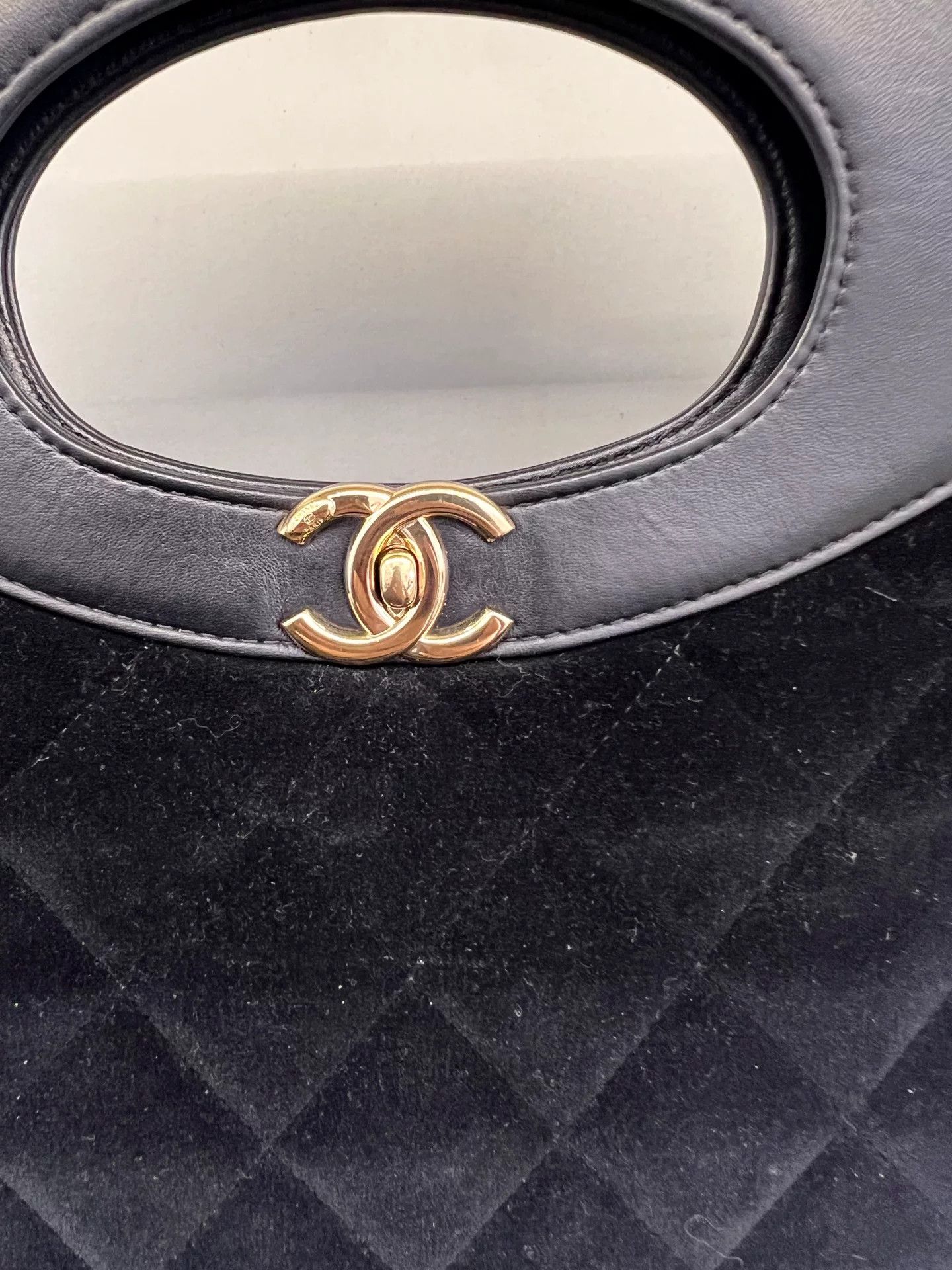 Chanel Pre-loved Bag Very good condition Size ONE SIZE - 8 Thumbnail