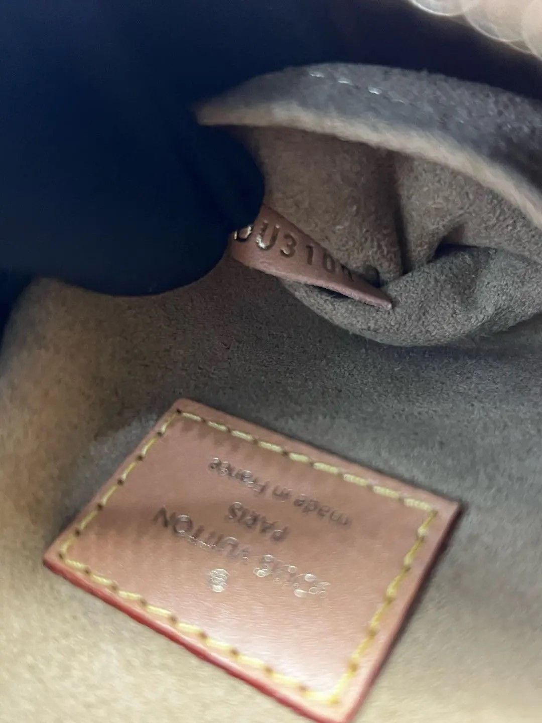 Louis Vuitton Pre-loved Bag Very good condition Size ONE SIZE - 8 Thumbnail