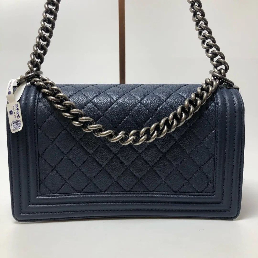 Chanel Pre-loved Bag Very good condition Size ONE SIZE - 3 Thumbnail