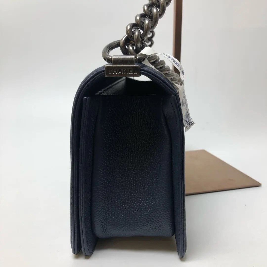 Chanel Pre-loved Bag Very good condition Size ONE SIZE - 4 Thumbnail