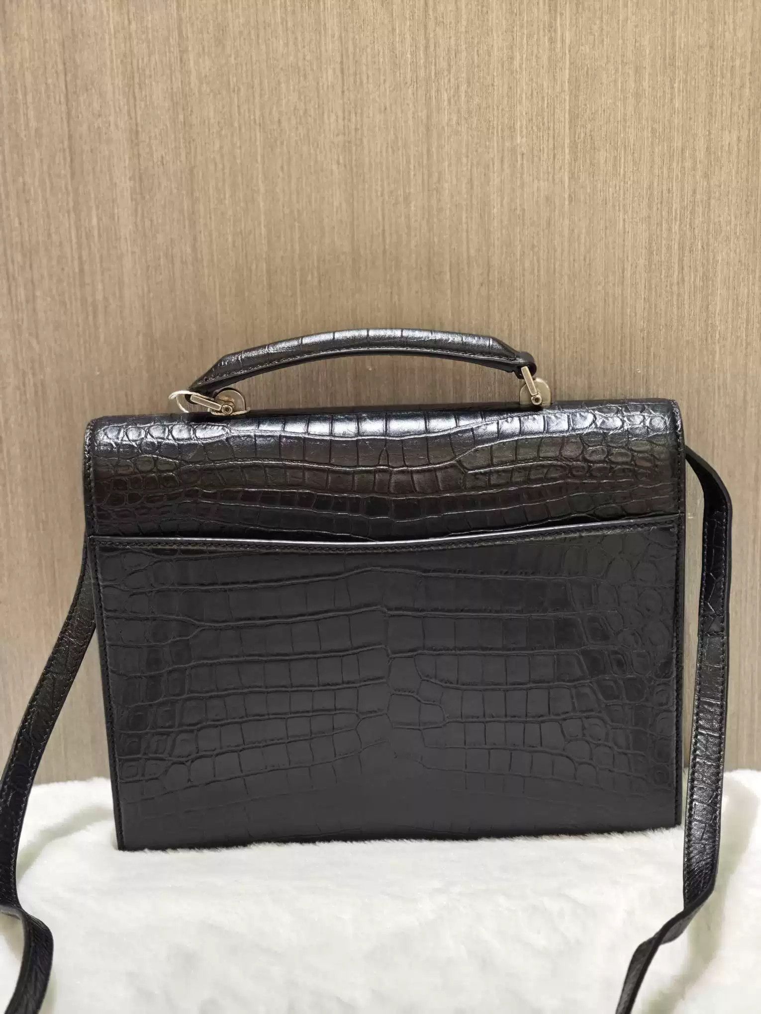 Saint Laurent Paris Pre-loved Bag Very good condition Size ONE SIZE - 2 Thumbnail