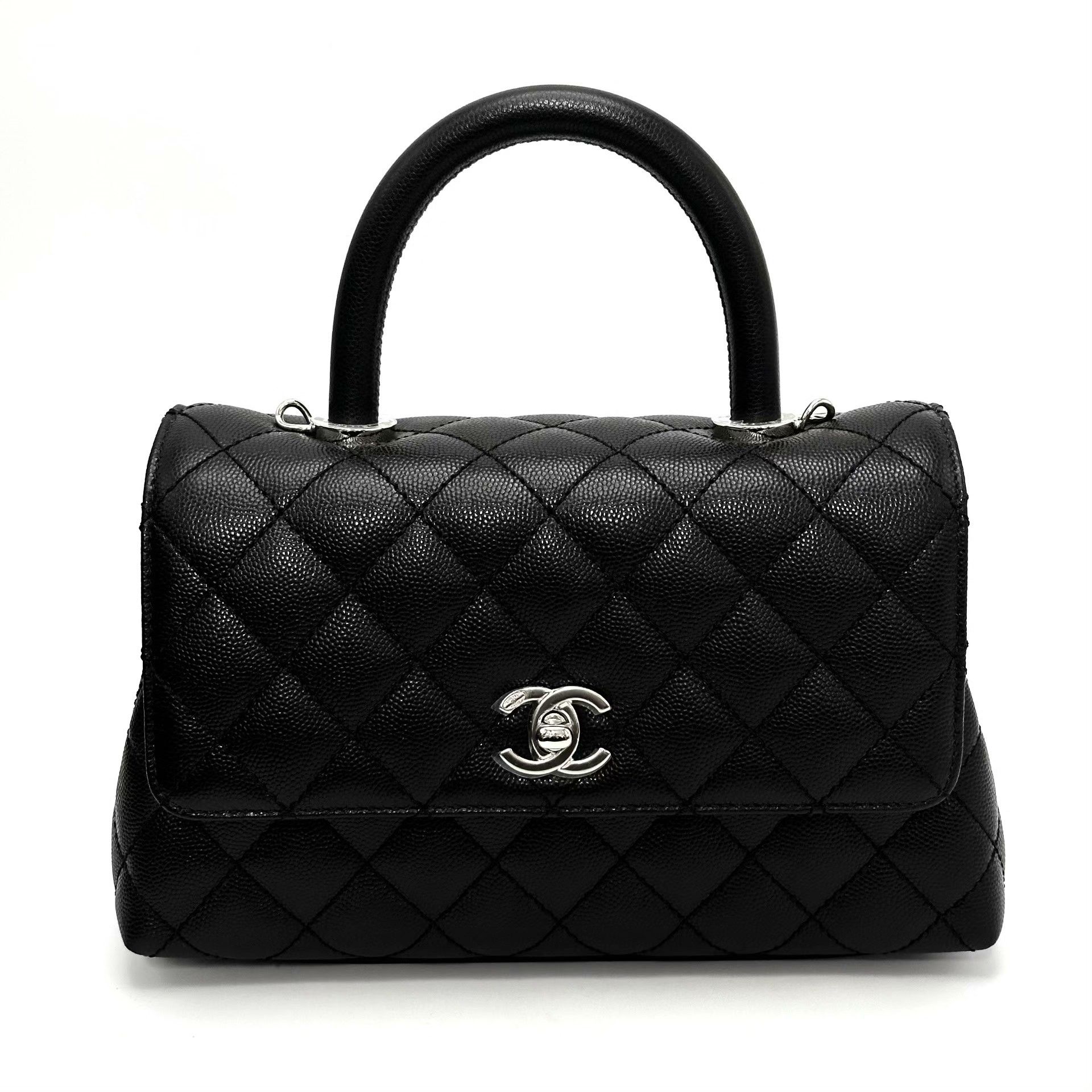 Chanel Pre-loved Bag Very good condition Size ONE SIZE - 2 Thumbnail
