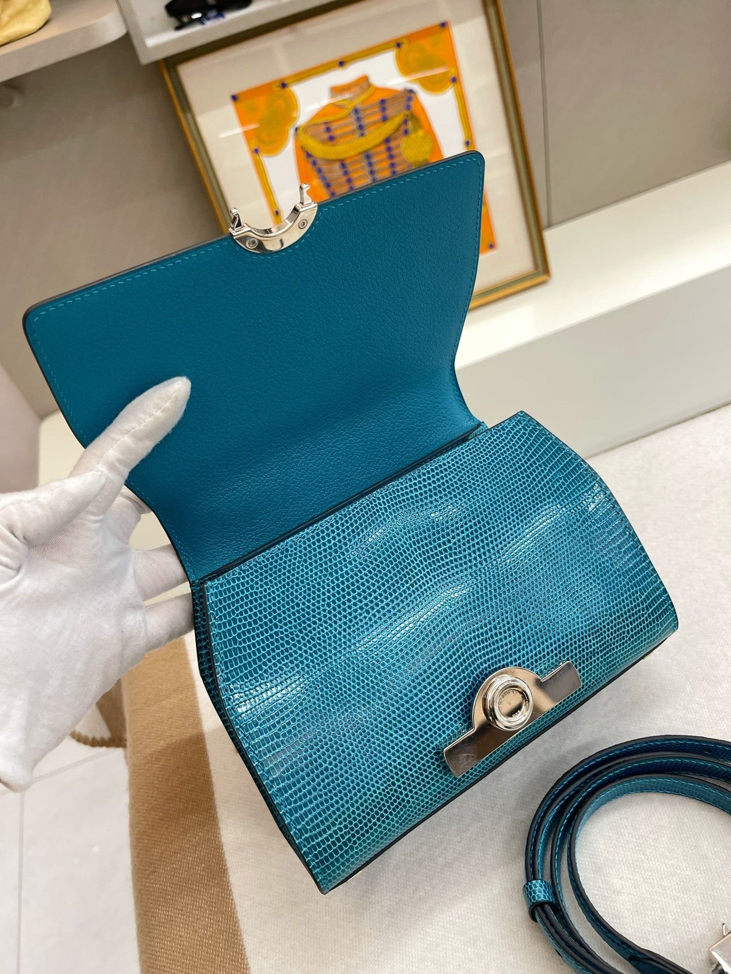 Moynat Pre-loved Bag Very good condition Size ONE SIZE - 7 Thumbnail