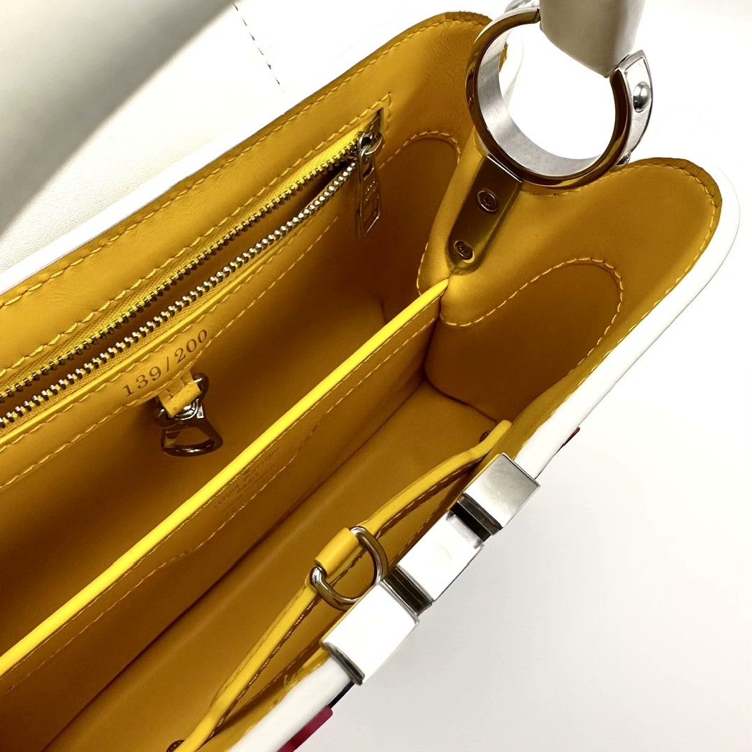Louis Vuitton Pre-loved Bag Very good condition Size ONE SIZE - 6 Thumbnail
