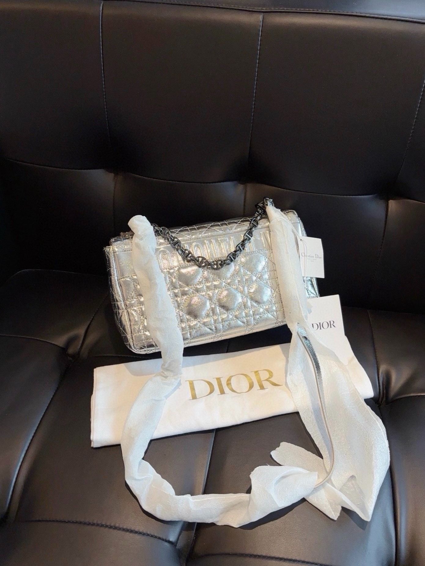 Dior Pre-loved Bag Very good condition Size ONE SIZE - 3 Thumbnail