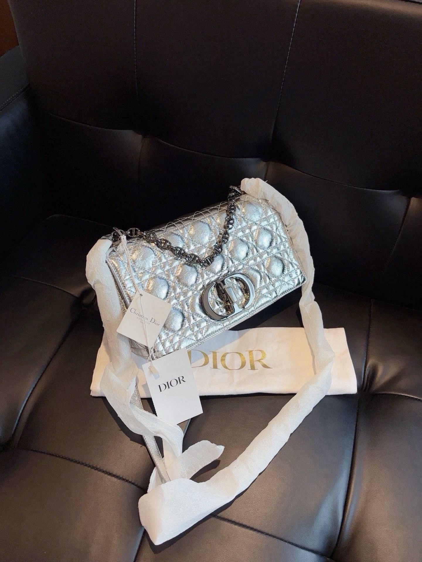 Dior Pre-loved Bag Very good condition Size ONE SIZE - 2 Thumbnail