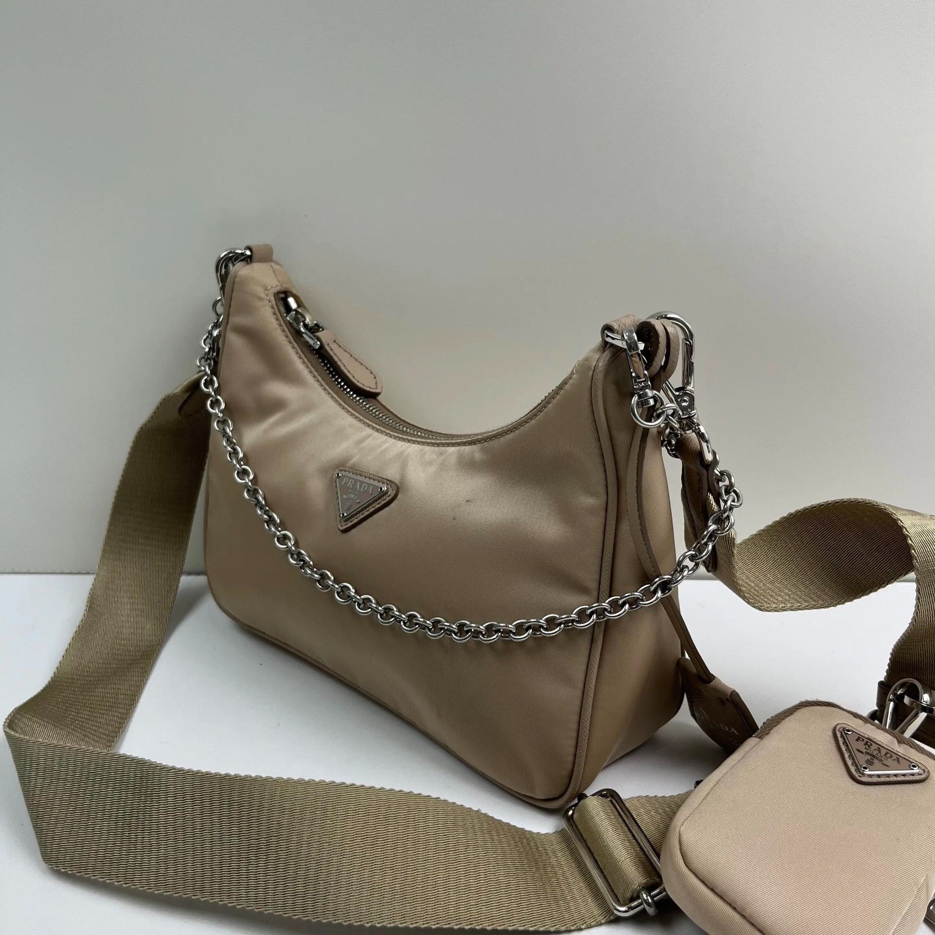 Prada Pre-loved Bag Very good condition Size ONE SIZE - 3 Thumbnail