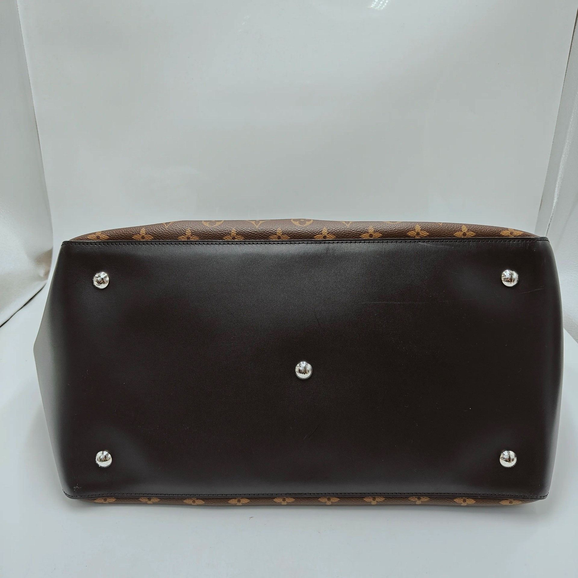 Louis Vuitton Pre-loved Bag Very good condition Size ONE SIZE - 7 Thumbnail