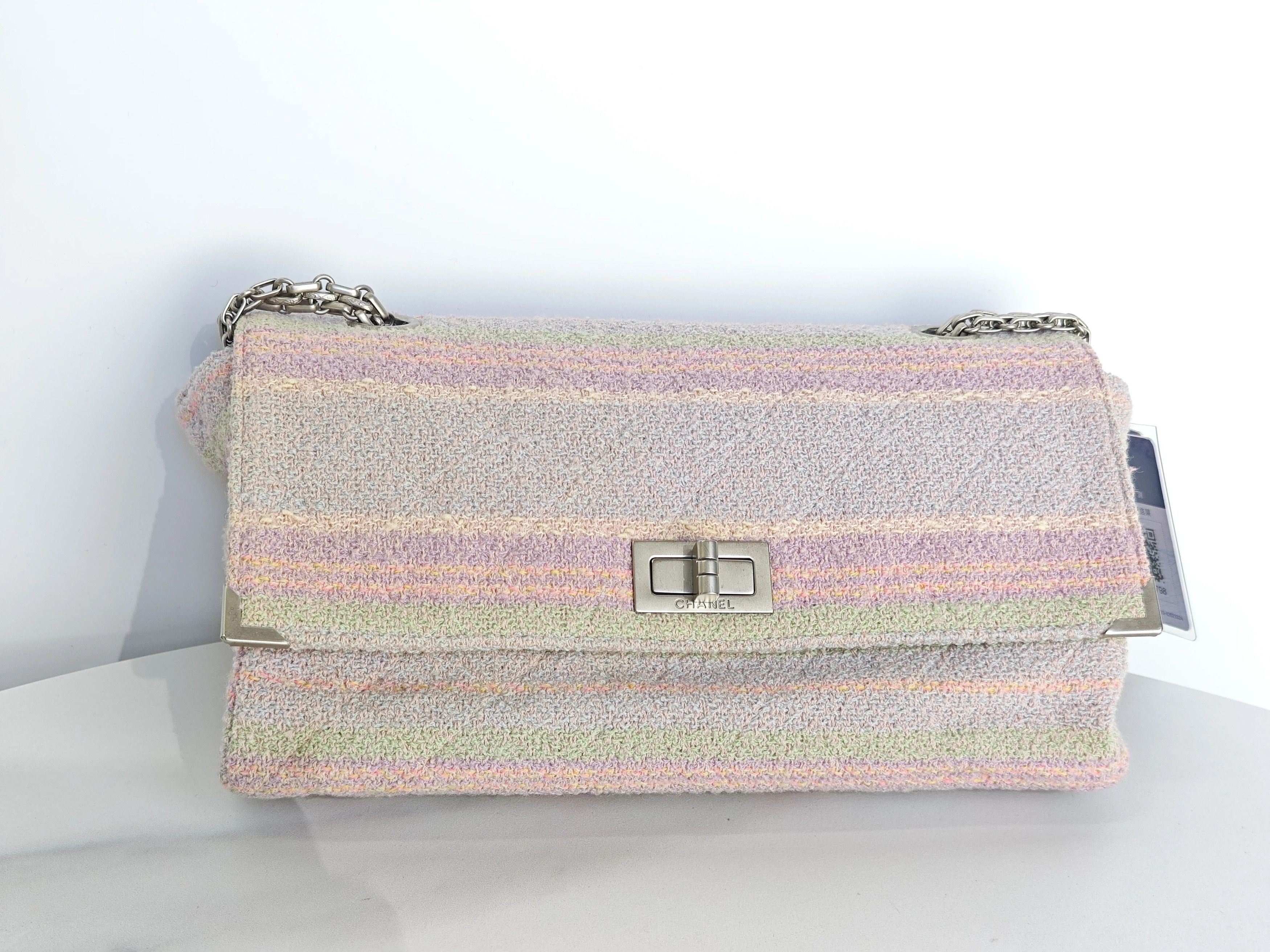 Chanel Pre-loved Bag Very good condition Size ONE SIZE - 2 Thumbnail