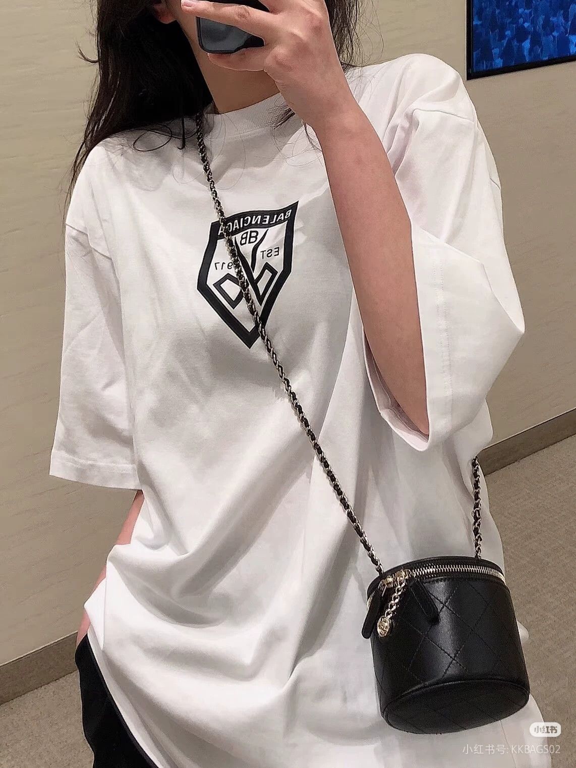 Chanel Pre-loved Bag Very good condition Size ONE SIZE - 2 Thumbnail
