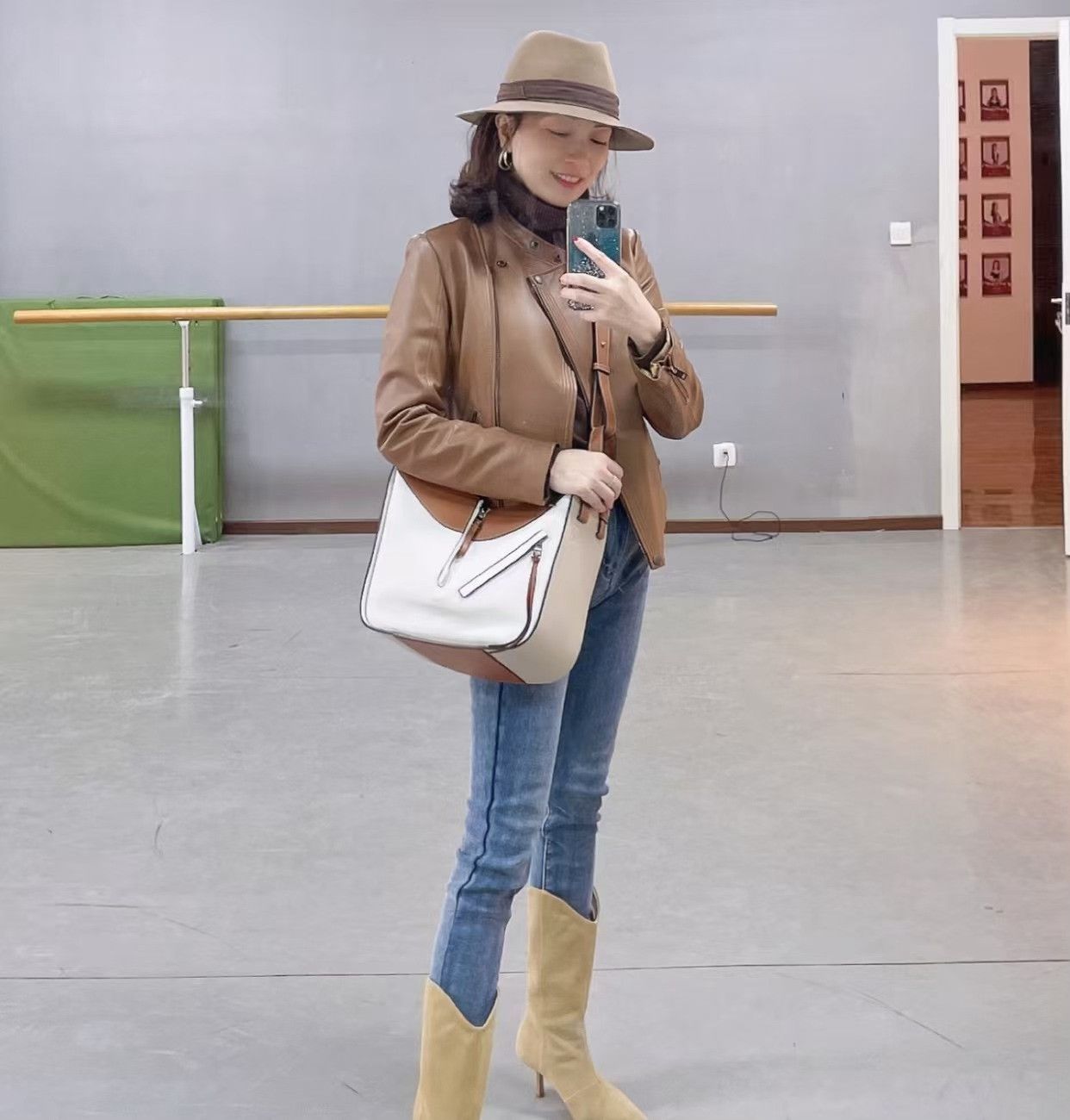 Loewe Pre-loved Bag Very good condition Size ONE SIZE - 9 Thumbnail