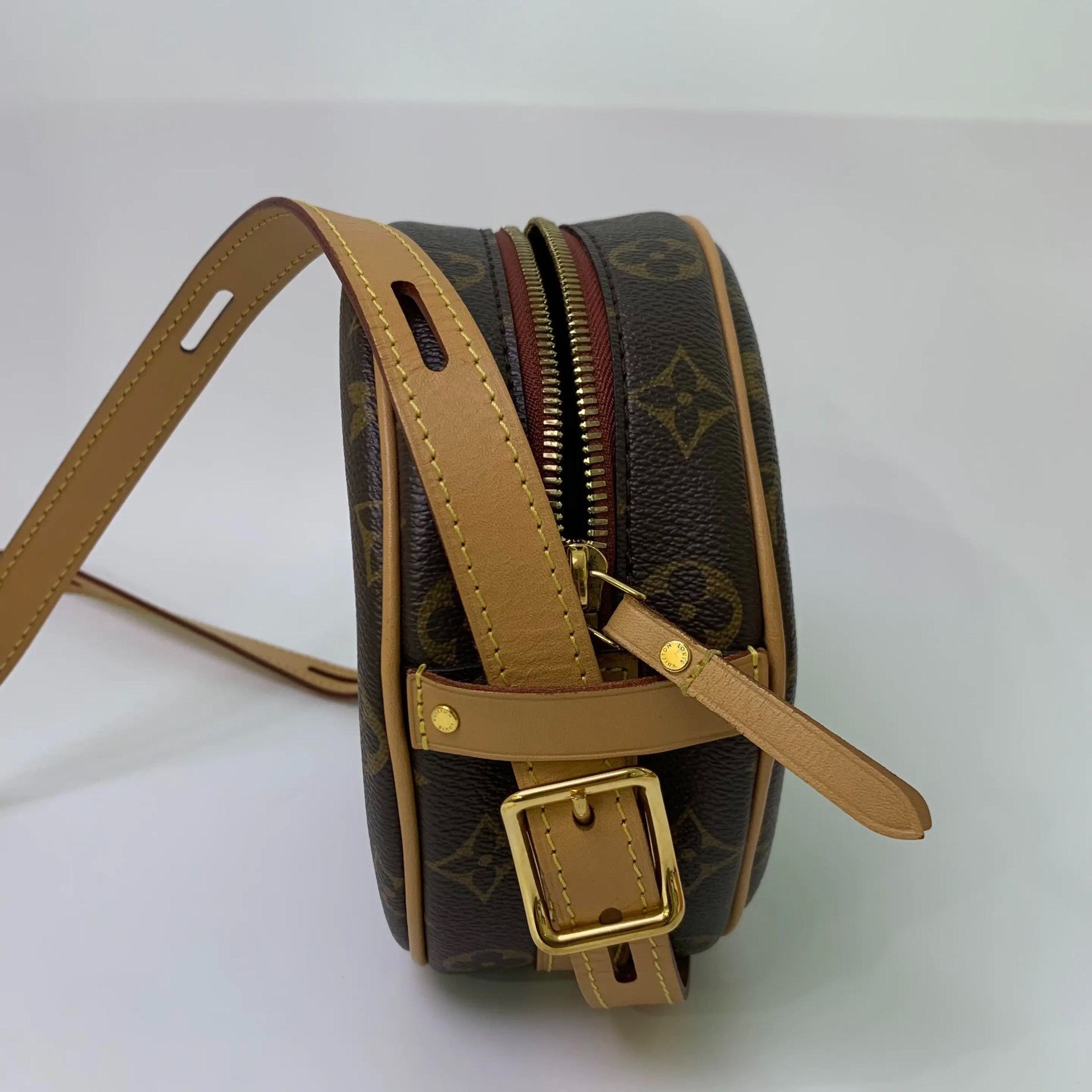 Louis Vuitton Pre-loved Bag Very good condition Size ONE SIZE - 5 Thumbnail