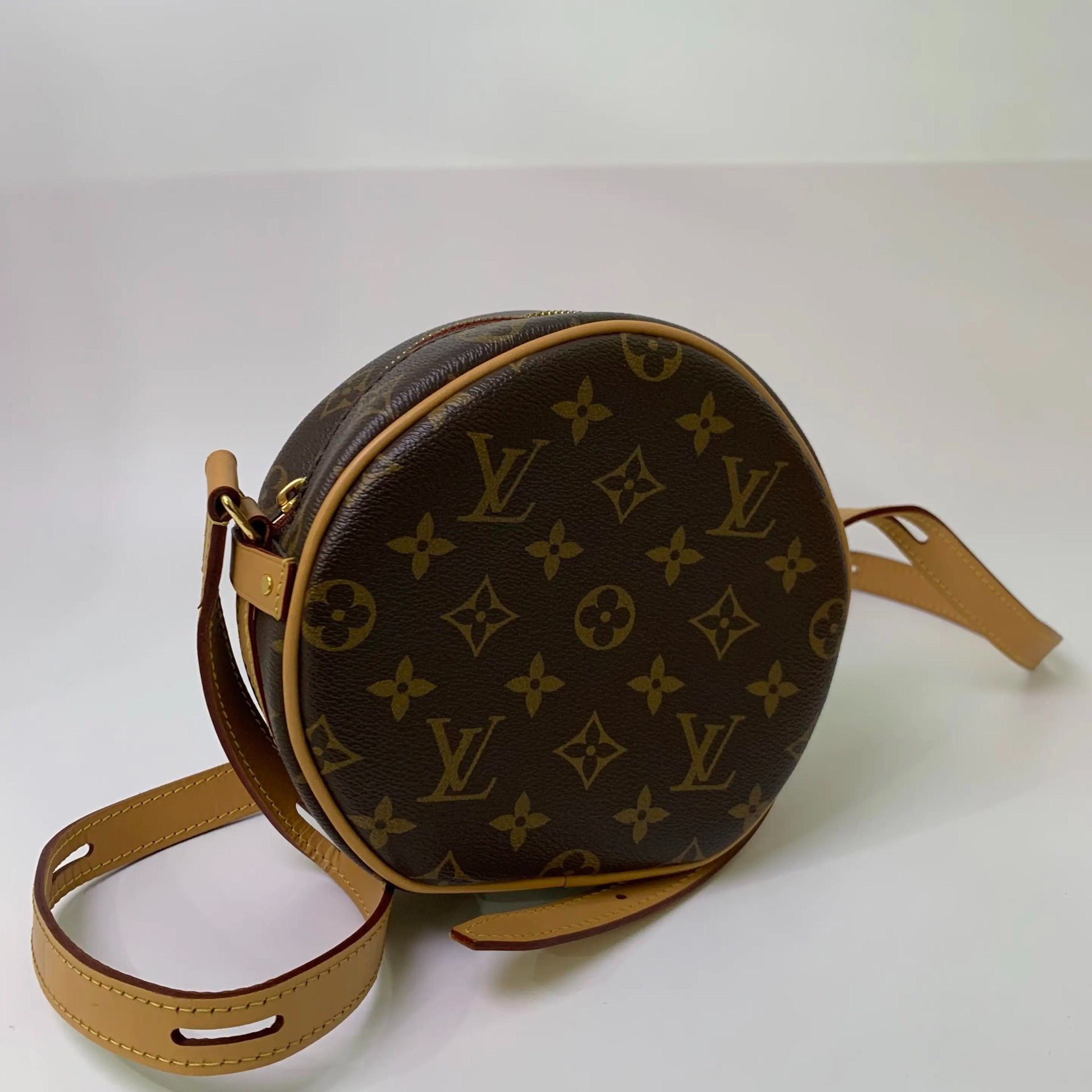 Louis Vuitton Pre-loved Bag Very good condition Size ONE SIZE - 2 Thumbnail