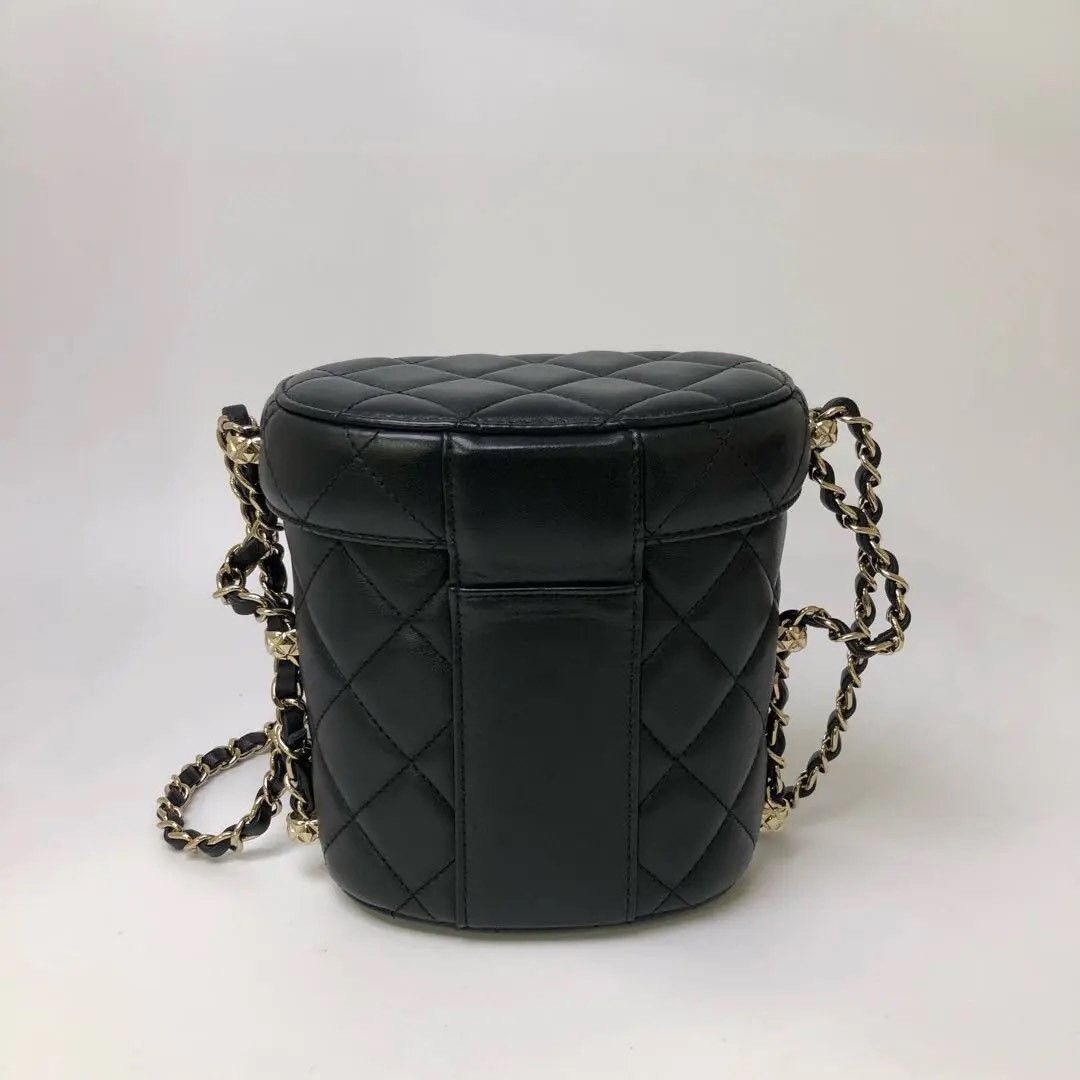 Chanel Pre-loved Bag Very good condition Size ONE SIZE - 4 Thumbnail