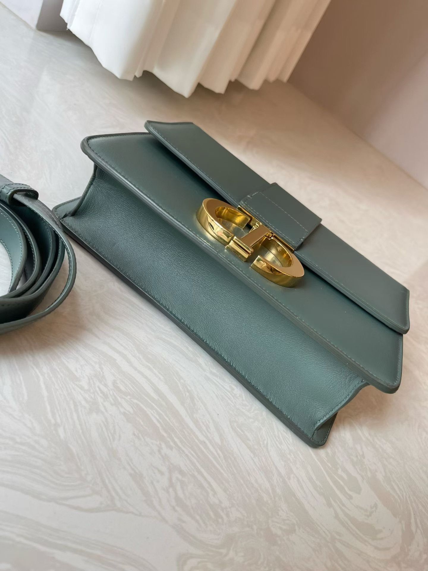 Dior Pre-loved Bag Very good condition Size ONE SIZE - 4 Thumbnail