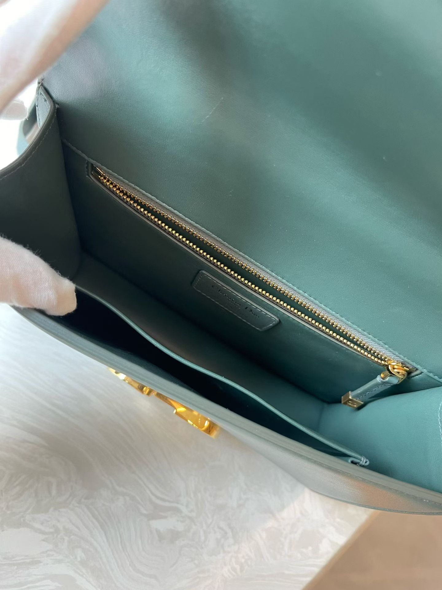 Dior Pre-loved Bag Very good condition Size ONE SIZE - 9 Thumbnail