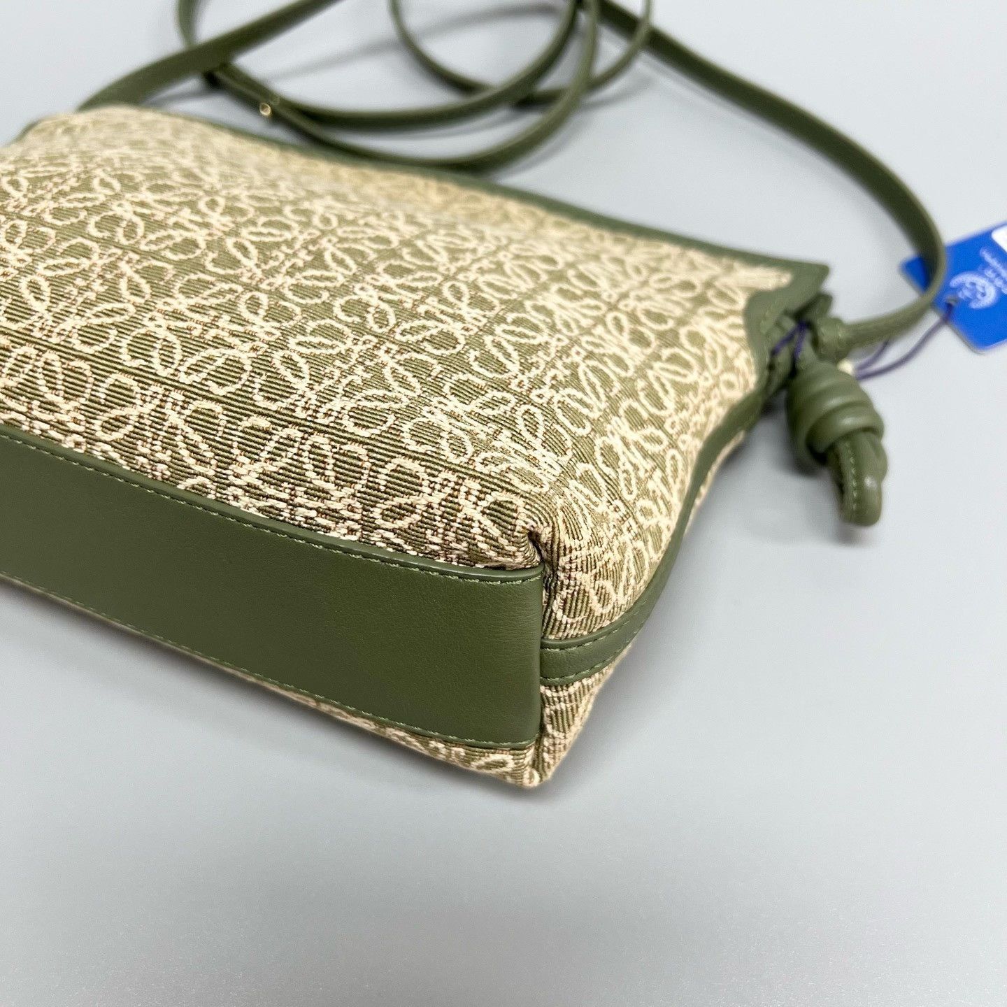 Loewe Pre-loved Bag Very good condition Size ONE SIZE - 4 Thumbnail