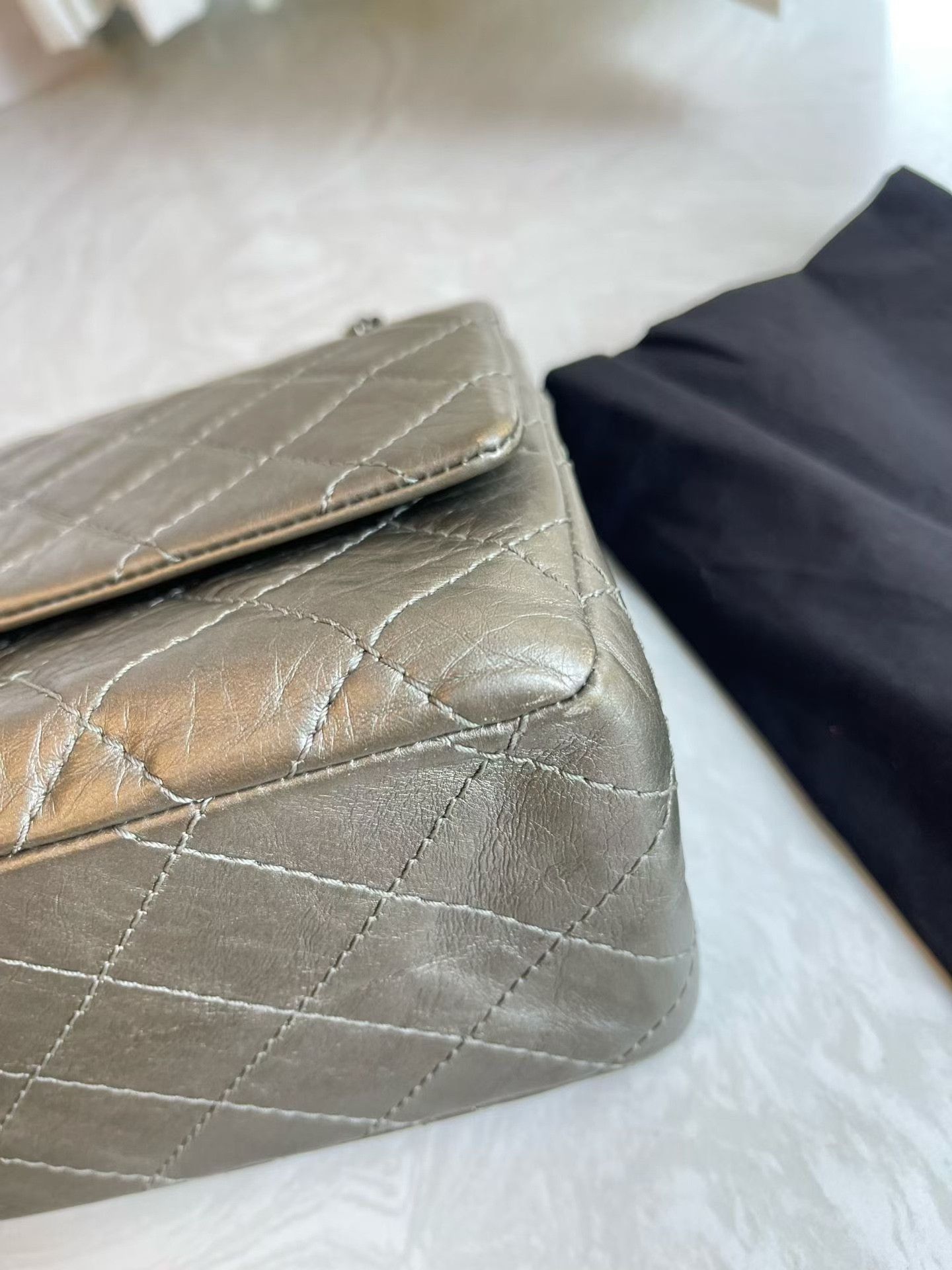 Chanel Pre-loved Bag Very good condition Size ONE SIZE - 6 Thumbnail