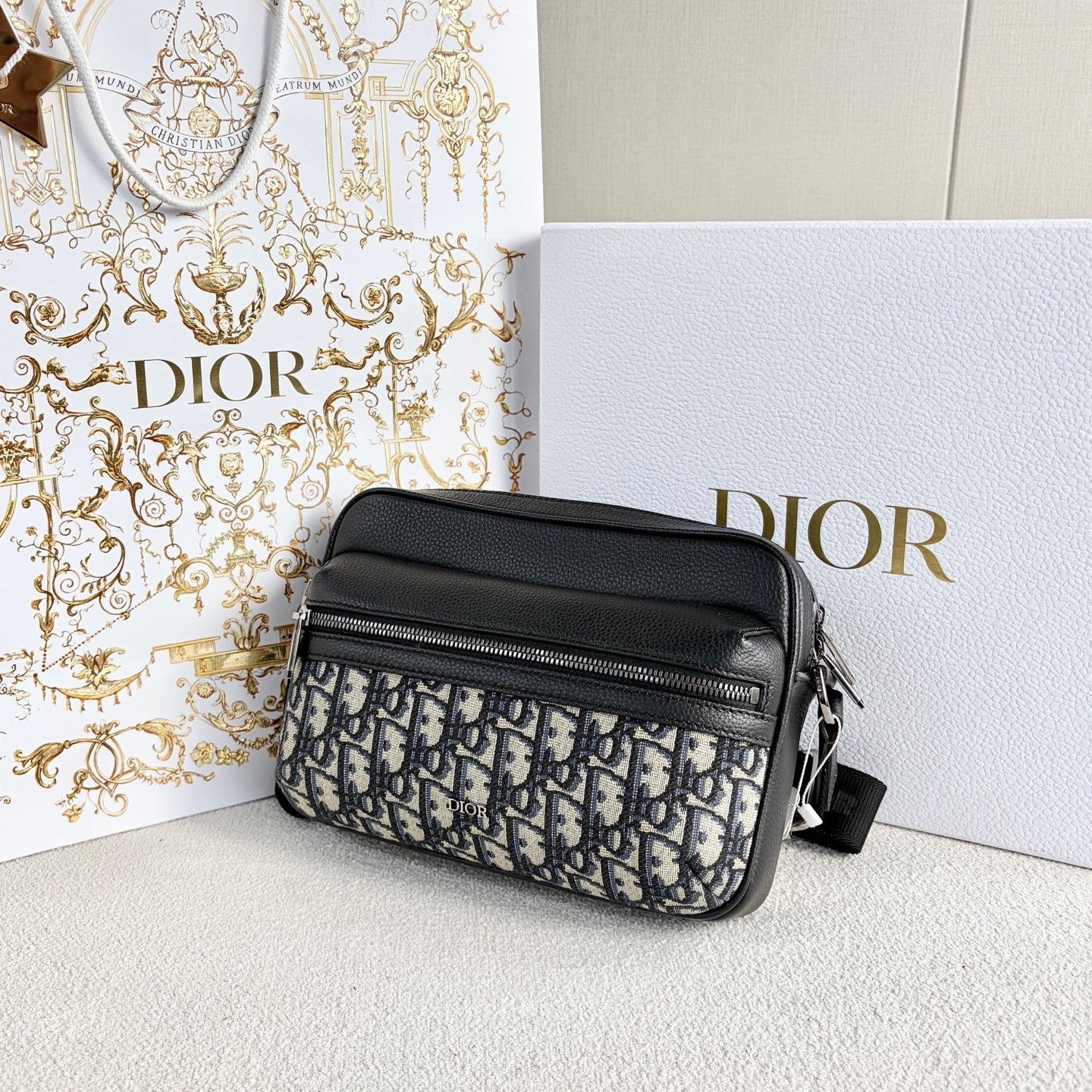 Dior Pre-loved Bag Brand new condition Size ONE SIZE - 4 Thumbnail
