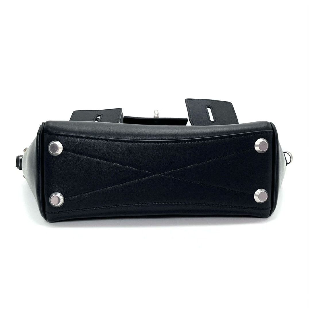 Balenciaga Pre-loved Bag Very good condition Size ONE SIZE - 5 Thumbnail