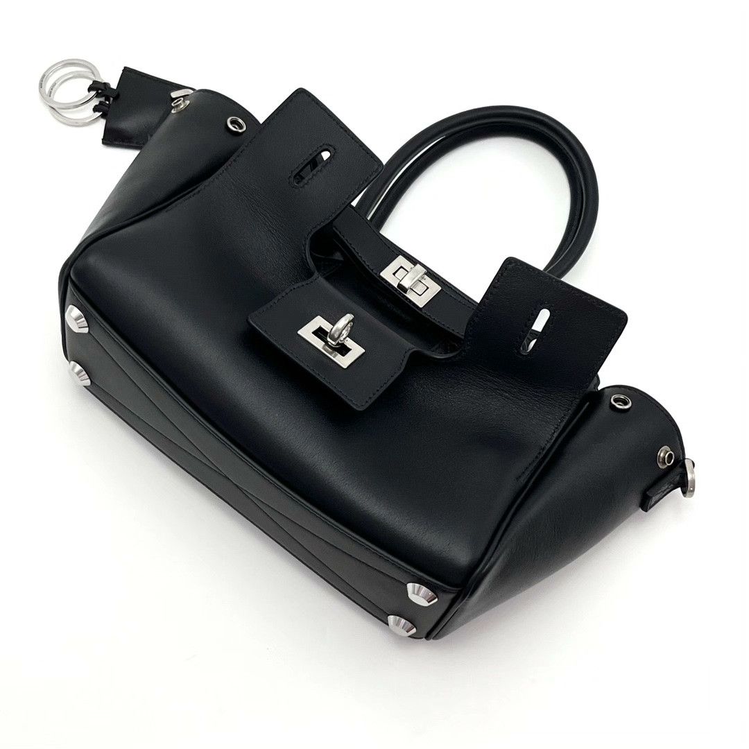 Balenciaga Pre-loved Bag Very good condition Size ONE SIZE - 4 Thumbnail