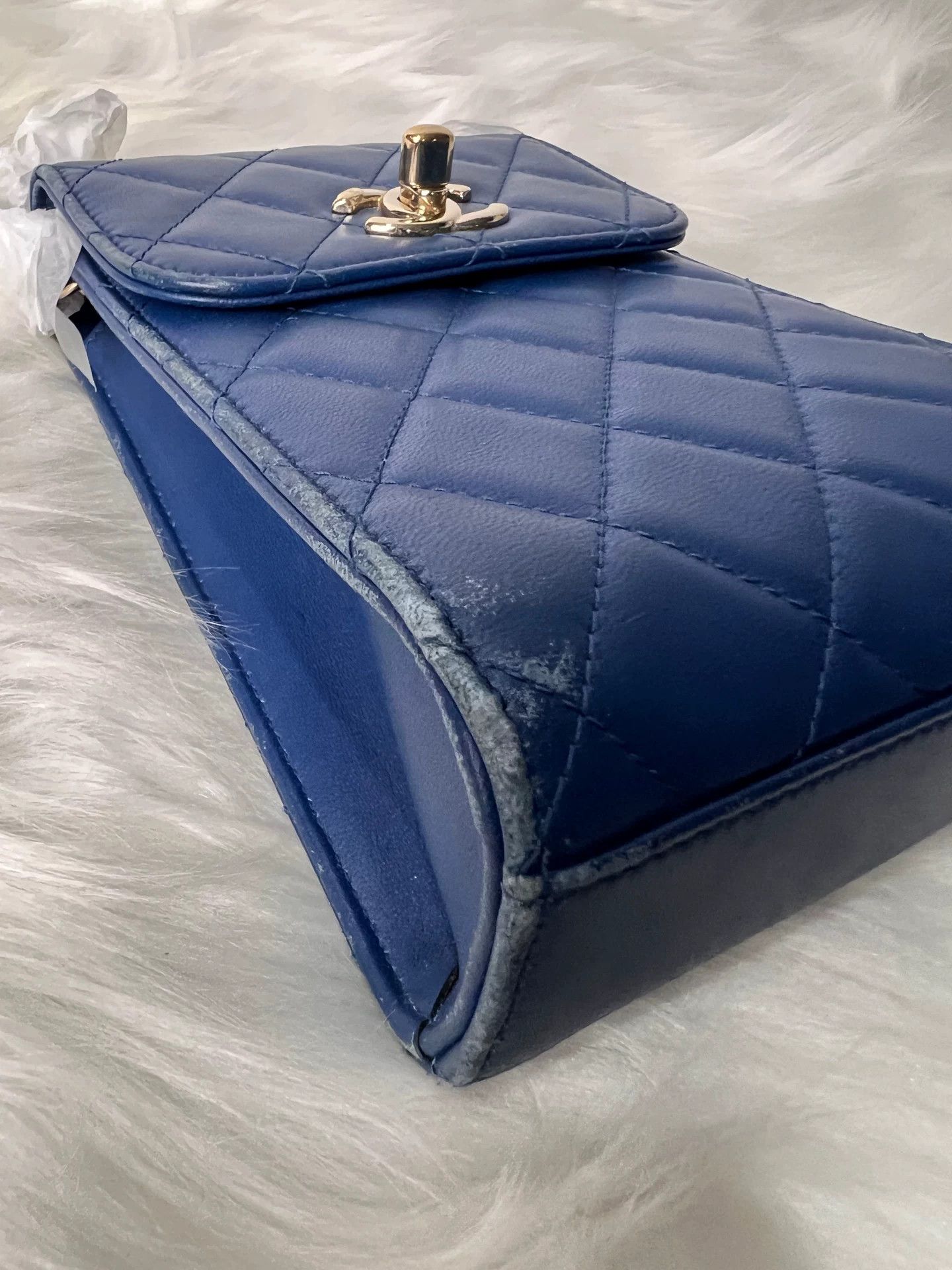 Chanel Pre-loved Bag Very good condition Size ONE SIZE - 4 Thumbnail