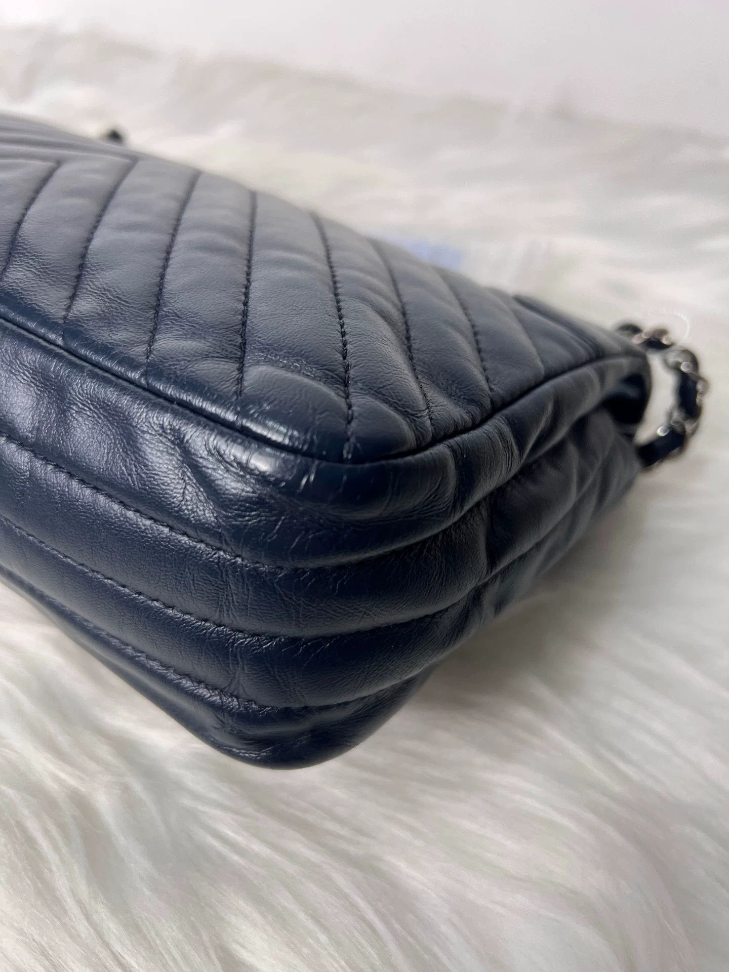 Chanel Pre-loved Bag Very good condition Size ONE SIZE - 6 Thumbnail