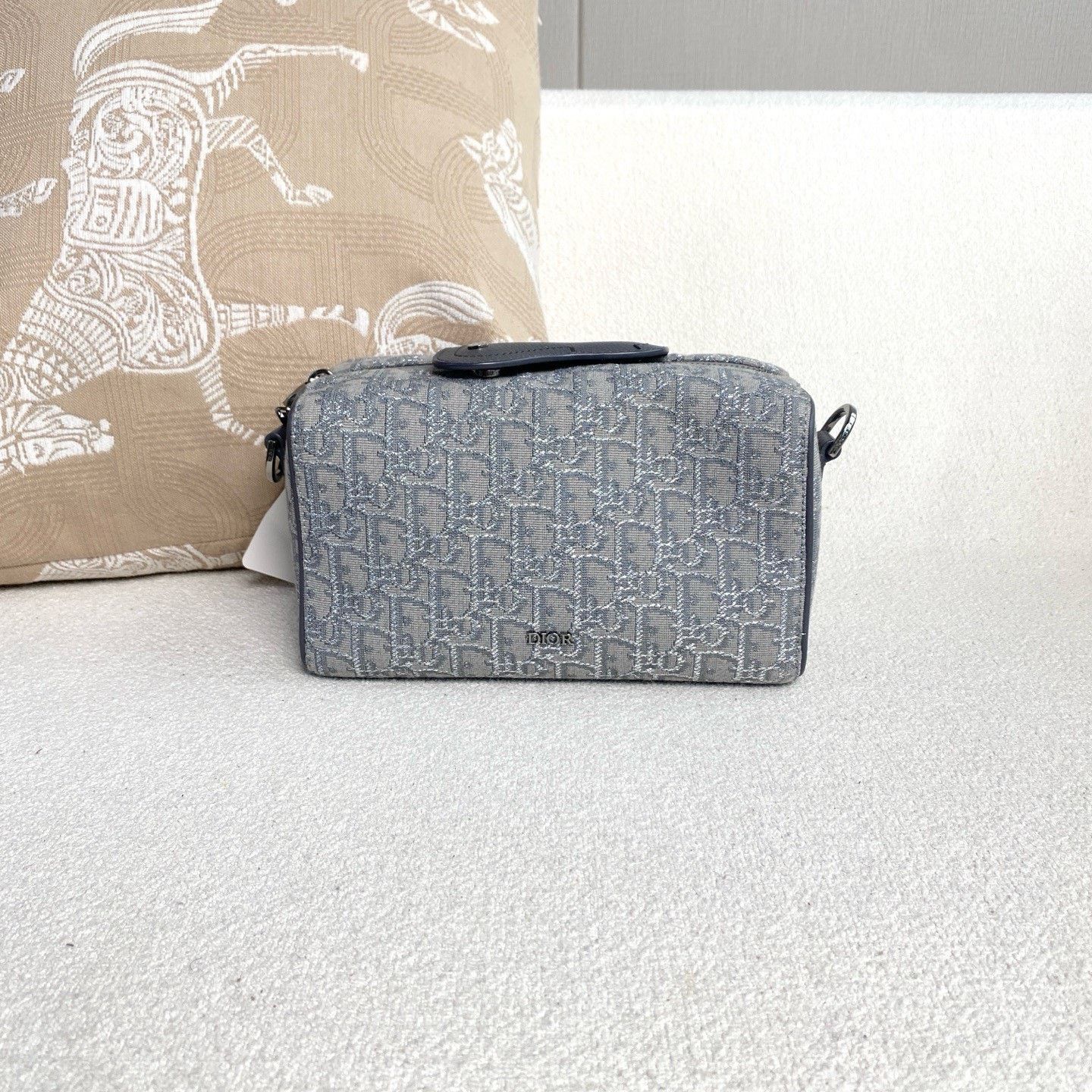 Dior Pre-loved Bag Very good condition Size ONE SIZE - 2 Thumbnail