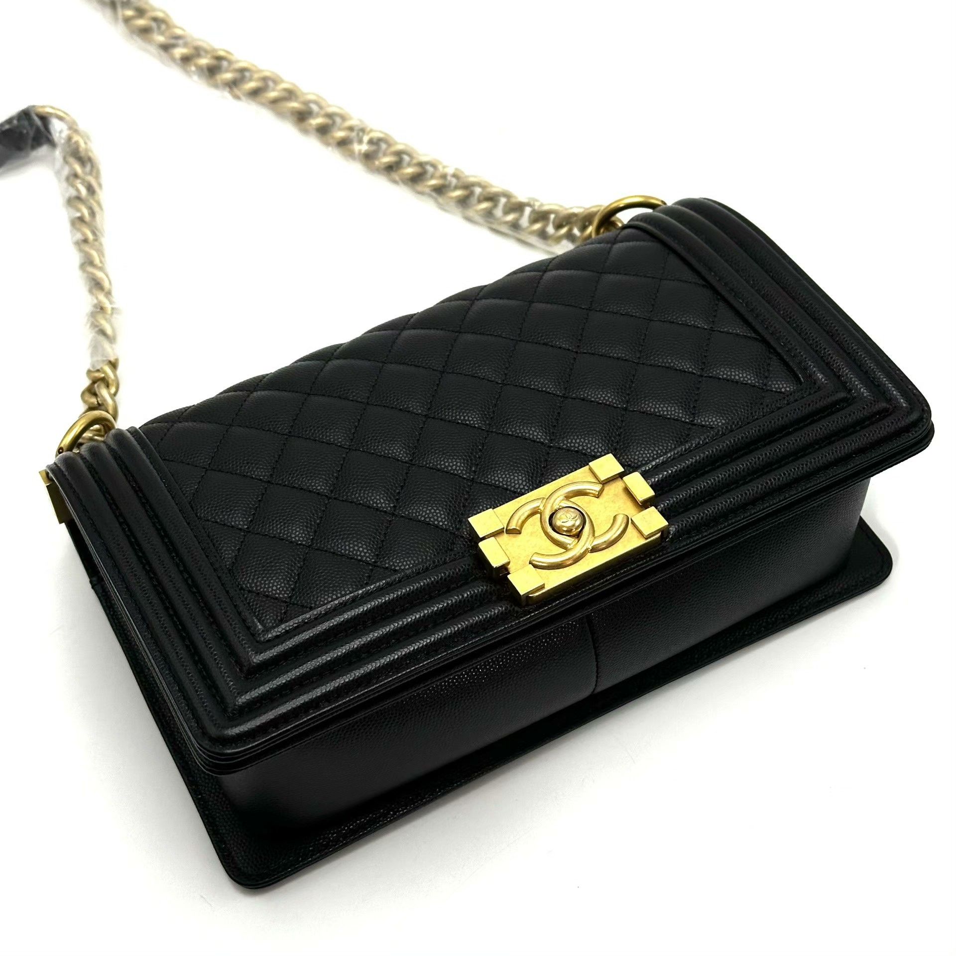 Chanel Pre-loved Bag Very good condition Size ONE SIZE - 4 Thumbnail
