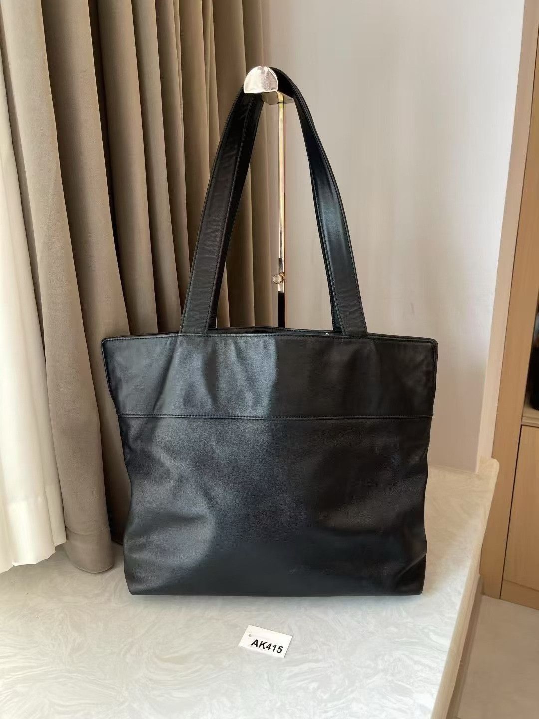 Chanel Pre-loved Bag Very good condition Size ONE SIZE - 4 Thumbnail