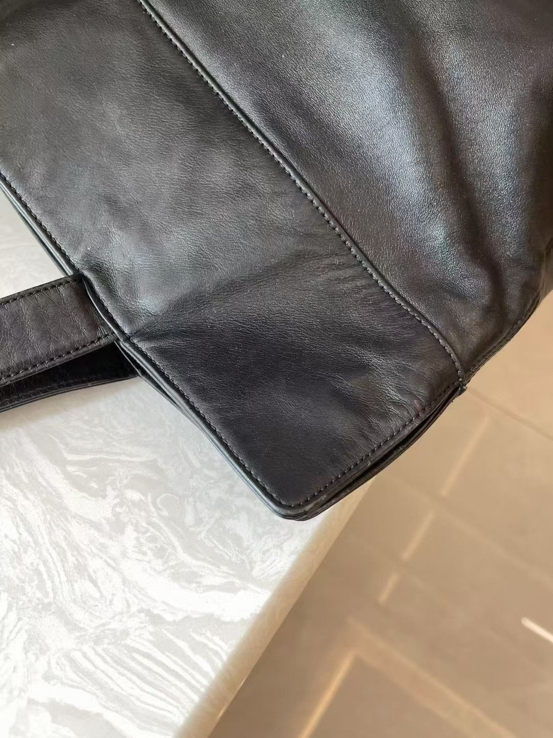 Chanel Pre-loved Bag Very good condition Size ONE SIZE - 6 Thumbnail