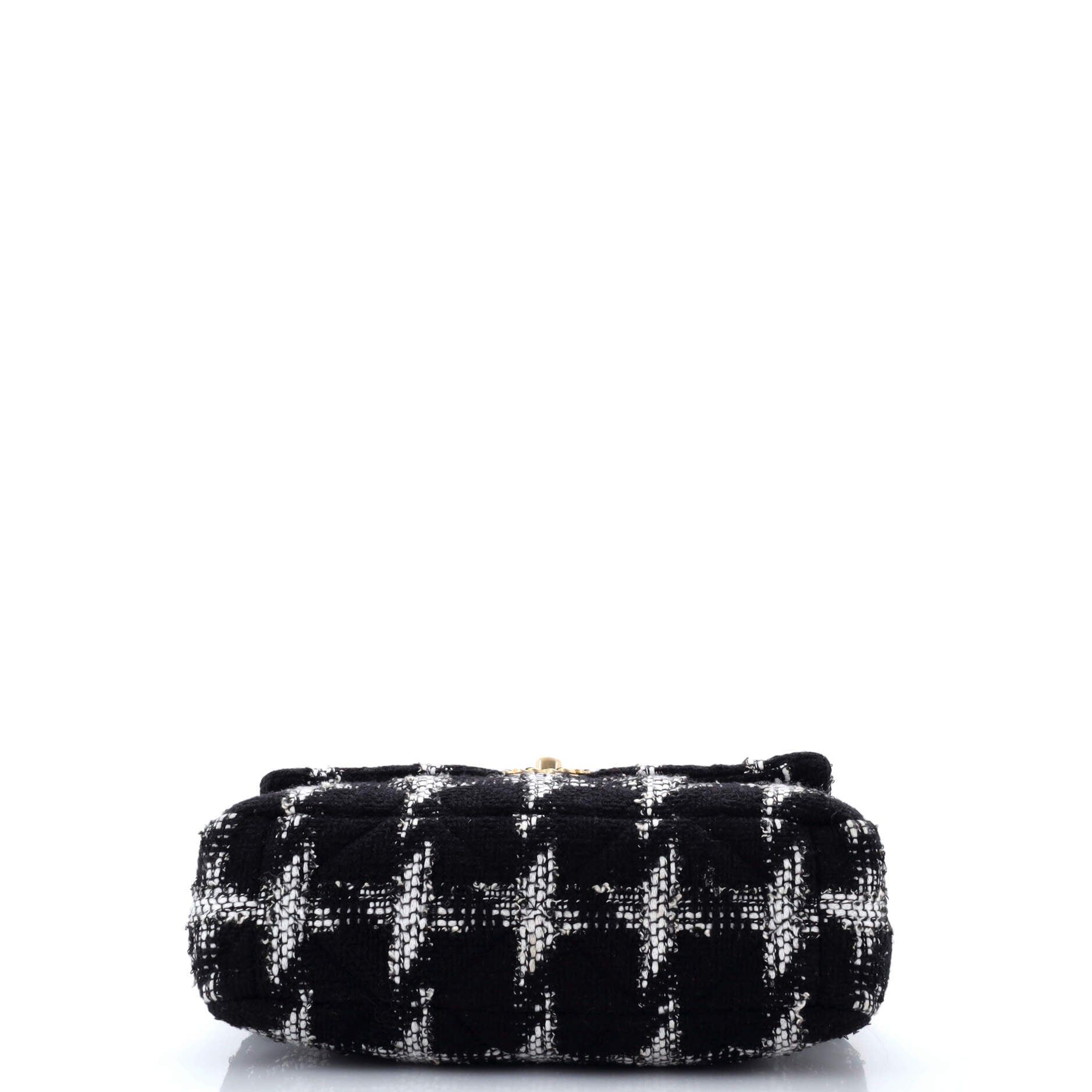Chanel 19 Flap Bag Size ONE SIZE - 4 Thumbnail