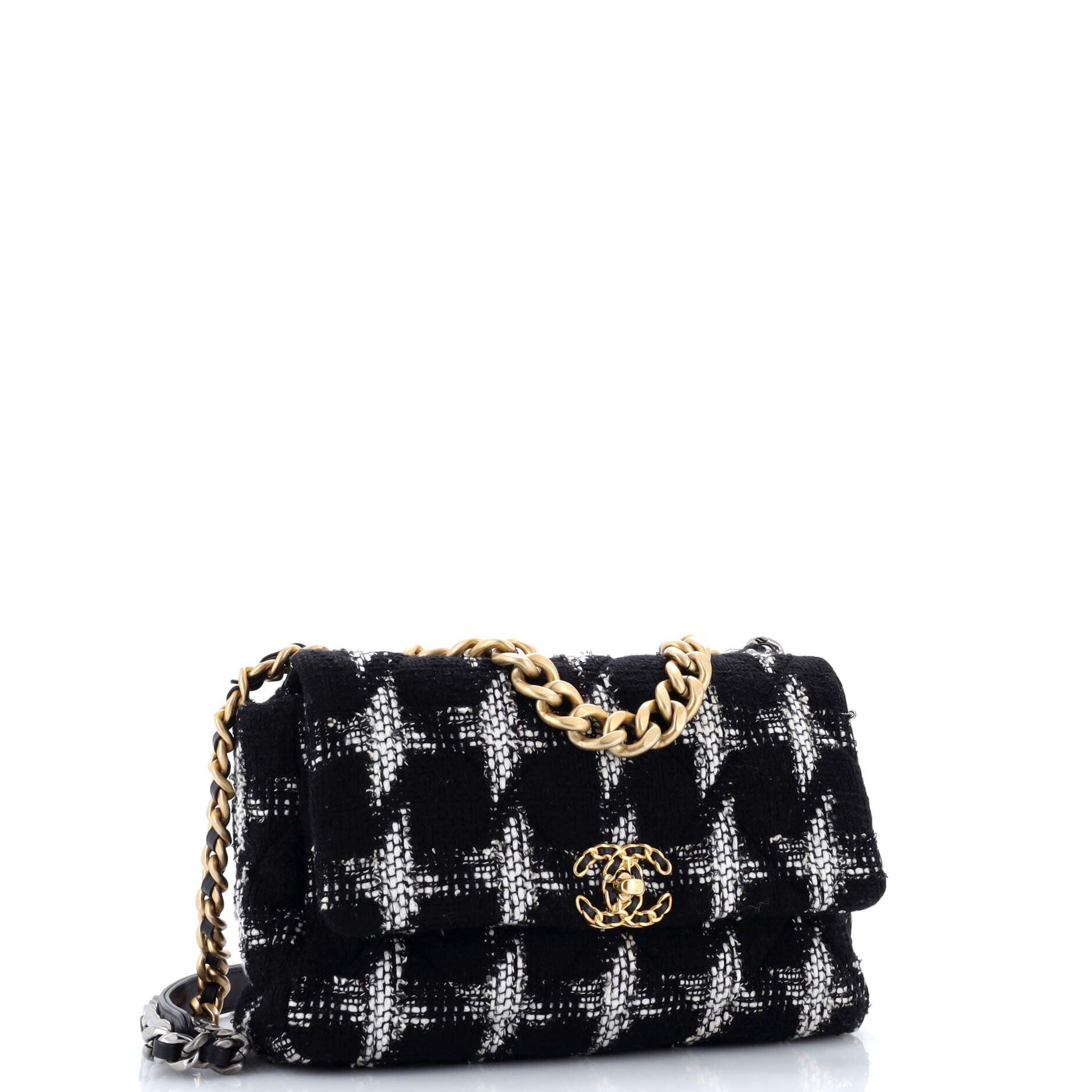 Chanel 19 Flap Bag Size ONE SIZE - 2 Thumbnail
