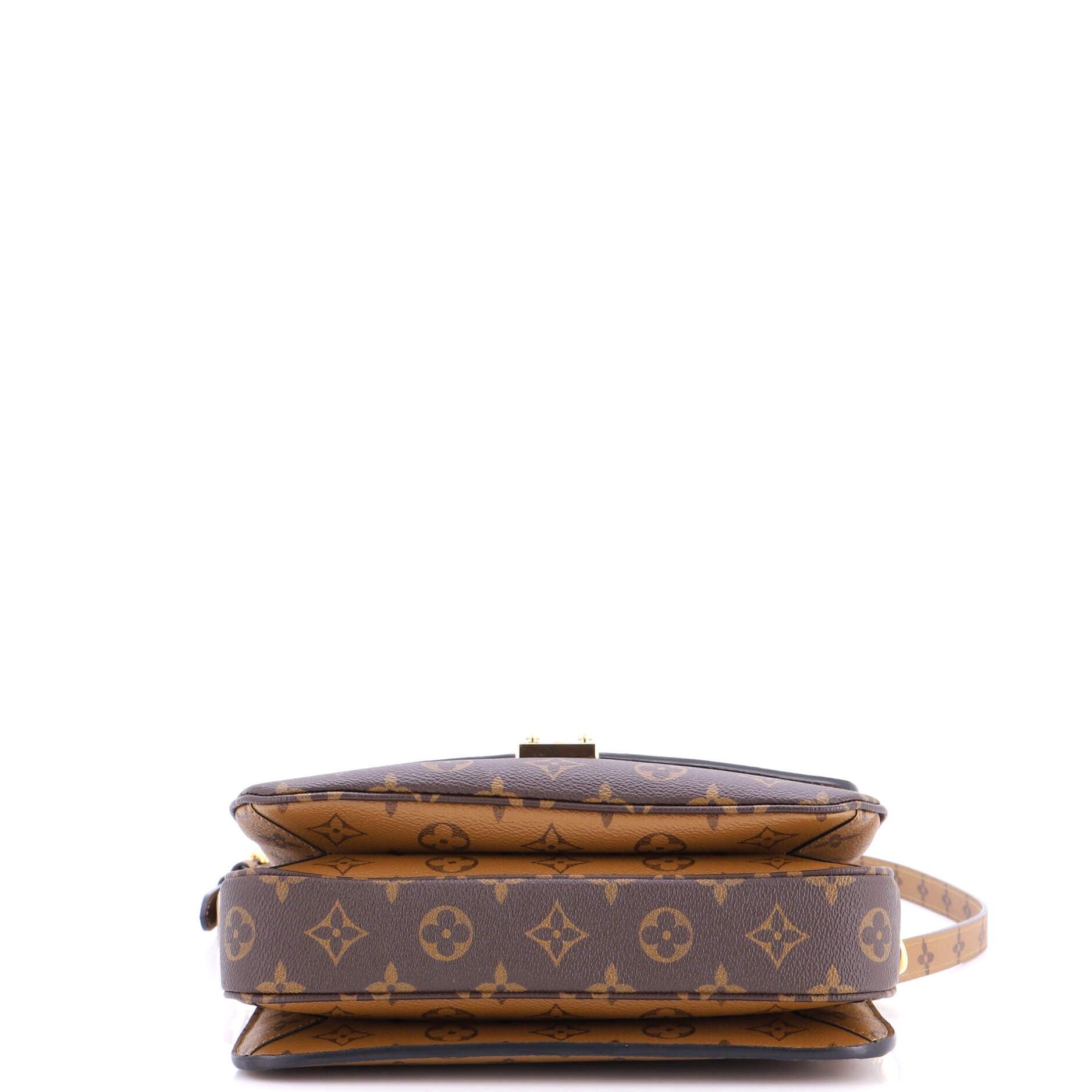 Louis Vuitton Pochette Metis Size ONE SIZE - 4 Thumbnail