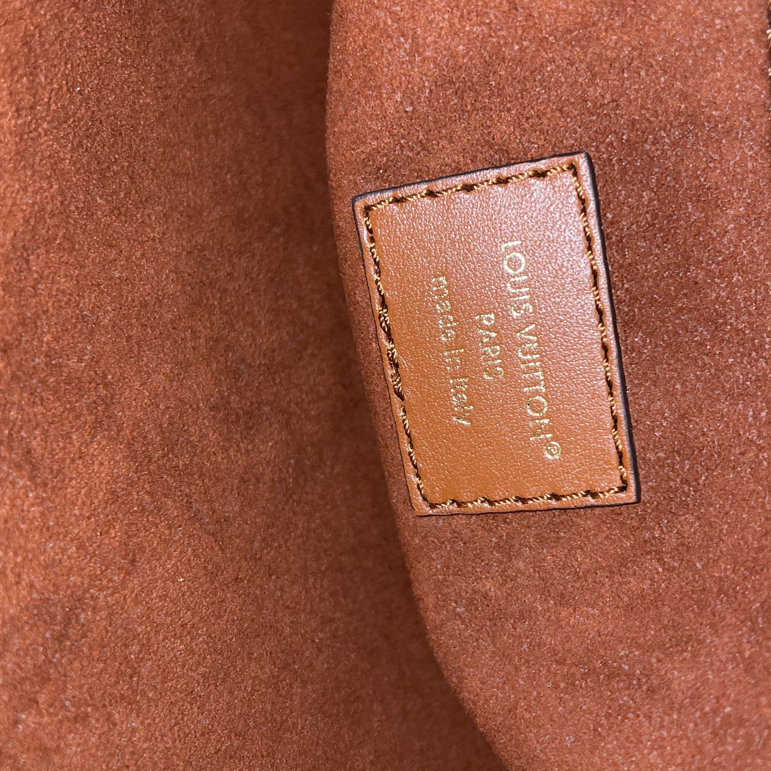 Louis Vuitton OnTheGo Organizer Tote Size ONE SIZE - 9 Thumbnail