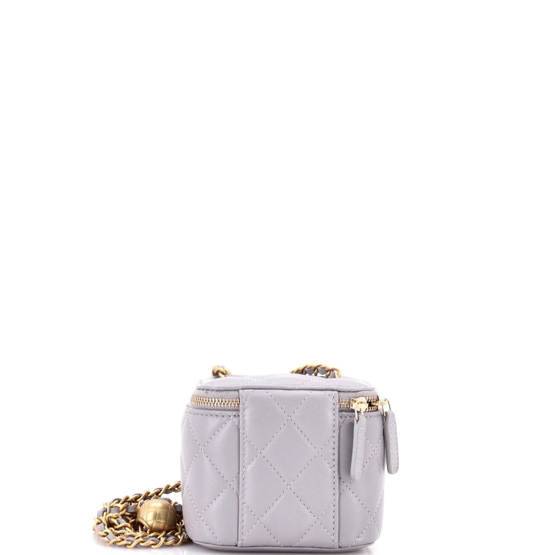 Chanel Pearl Crush Vanity Case with Chain Size ONE SIZE - 3 Thumbnail