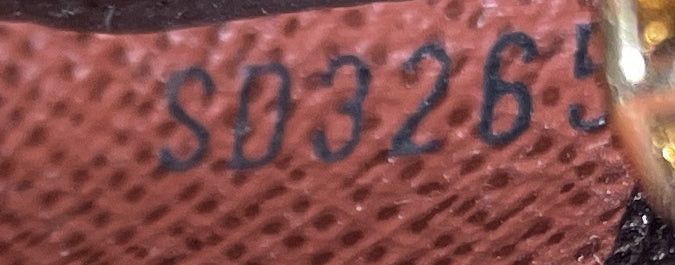 Louis Vuitton Key Pouch Size ONE SIZE - 6 Thumbnail