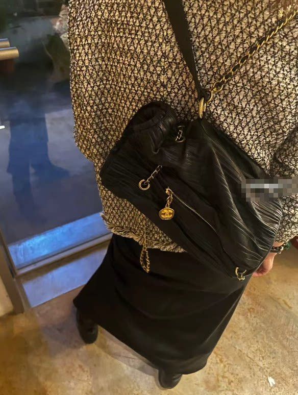 Chanel Pre-loved Bag Very good condition Size ONE SIZE - 8 Thumbnail