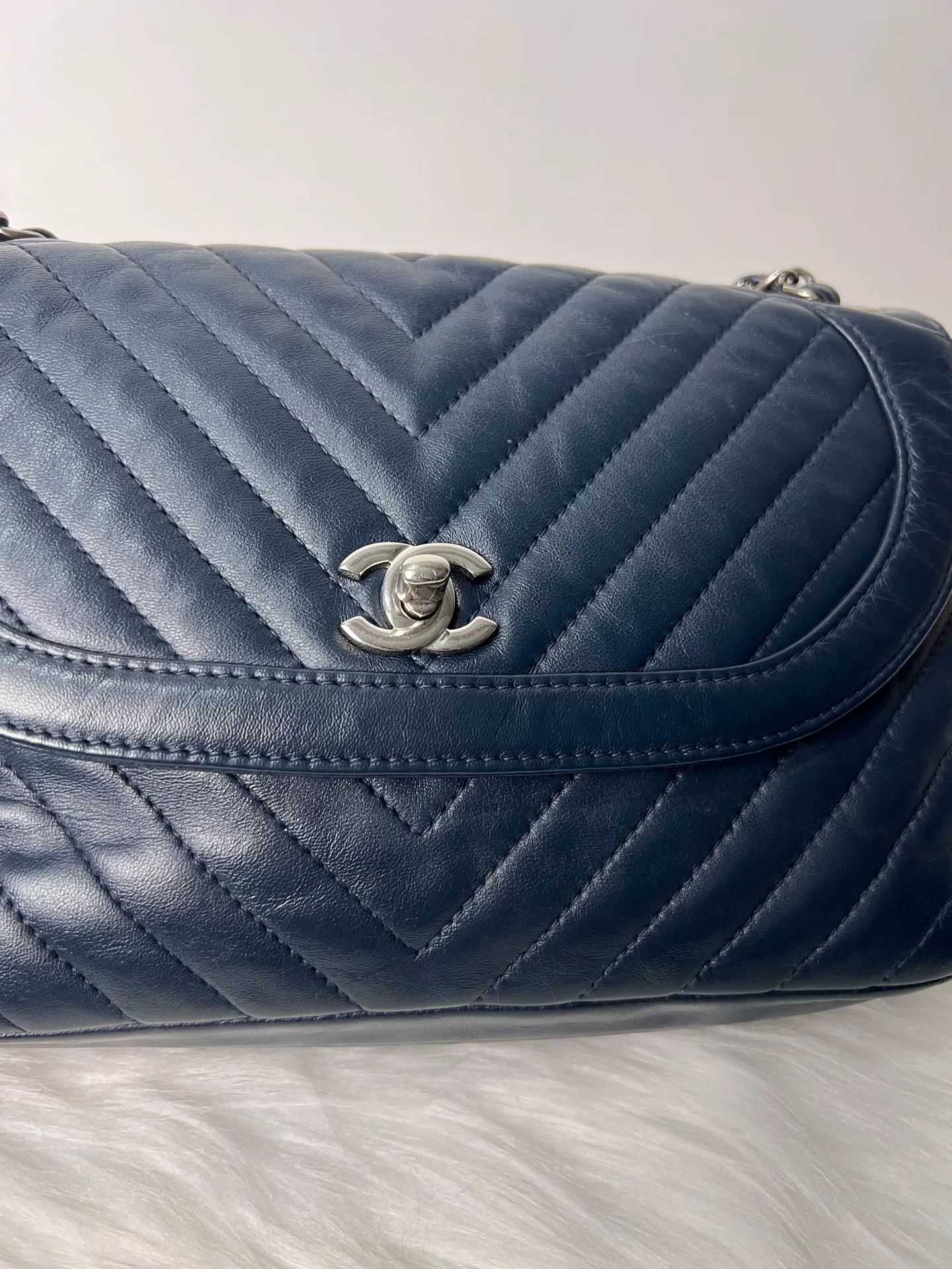 Chanel Pre-loved Bag Very good condition Size ONE SIZE - 9 Thumbnail